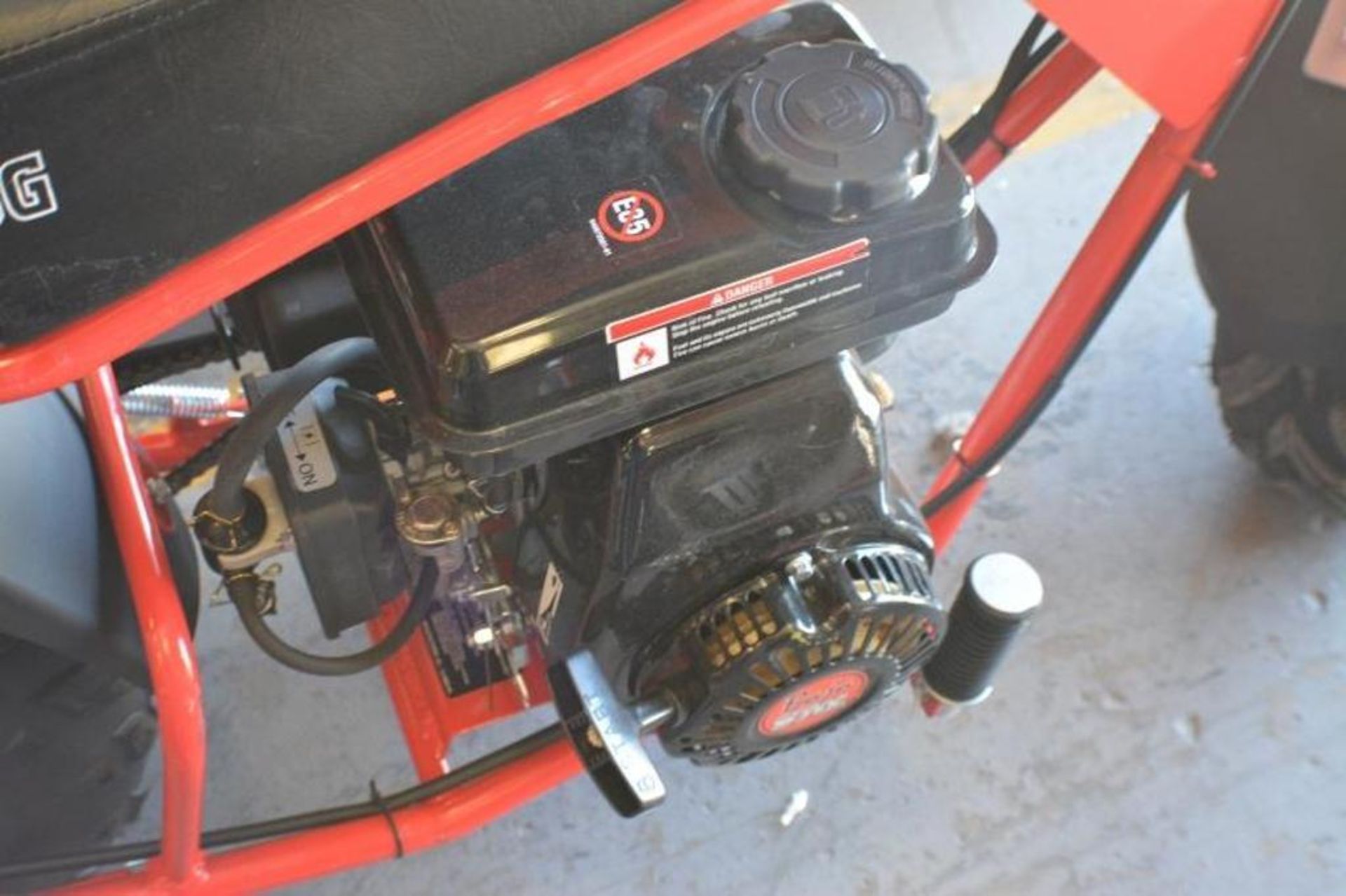 Mini Bike 97cc 4 Stroke Red/ Black Color - Image 3 of 5
