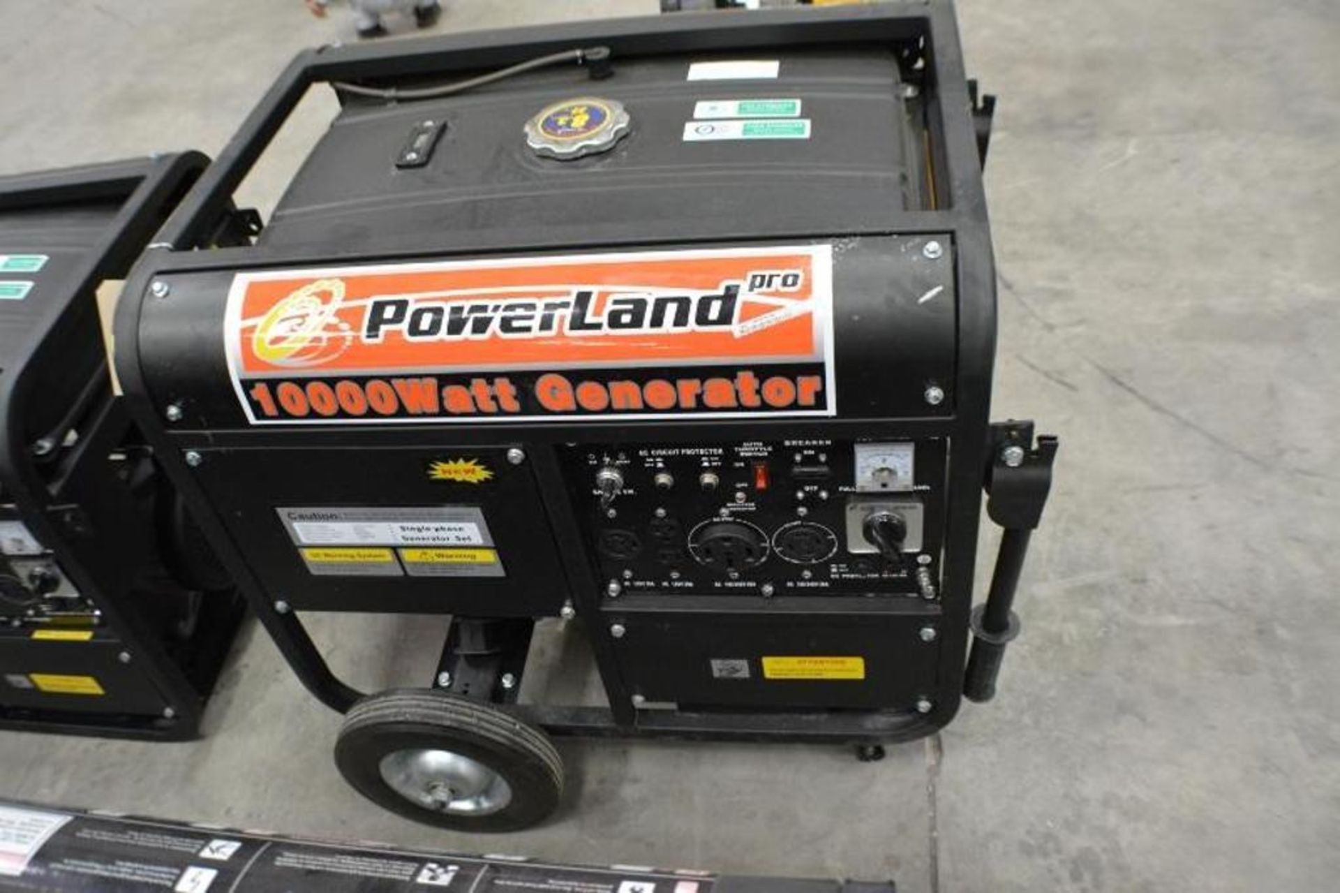 10000 Watts Gasoline Generator 16.0 HP with Electric Start Single Phase 120/240 Volts by Powerland
