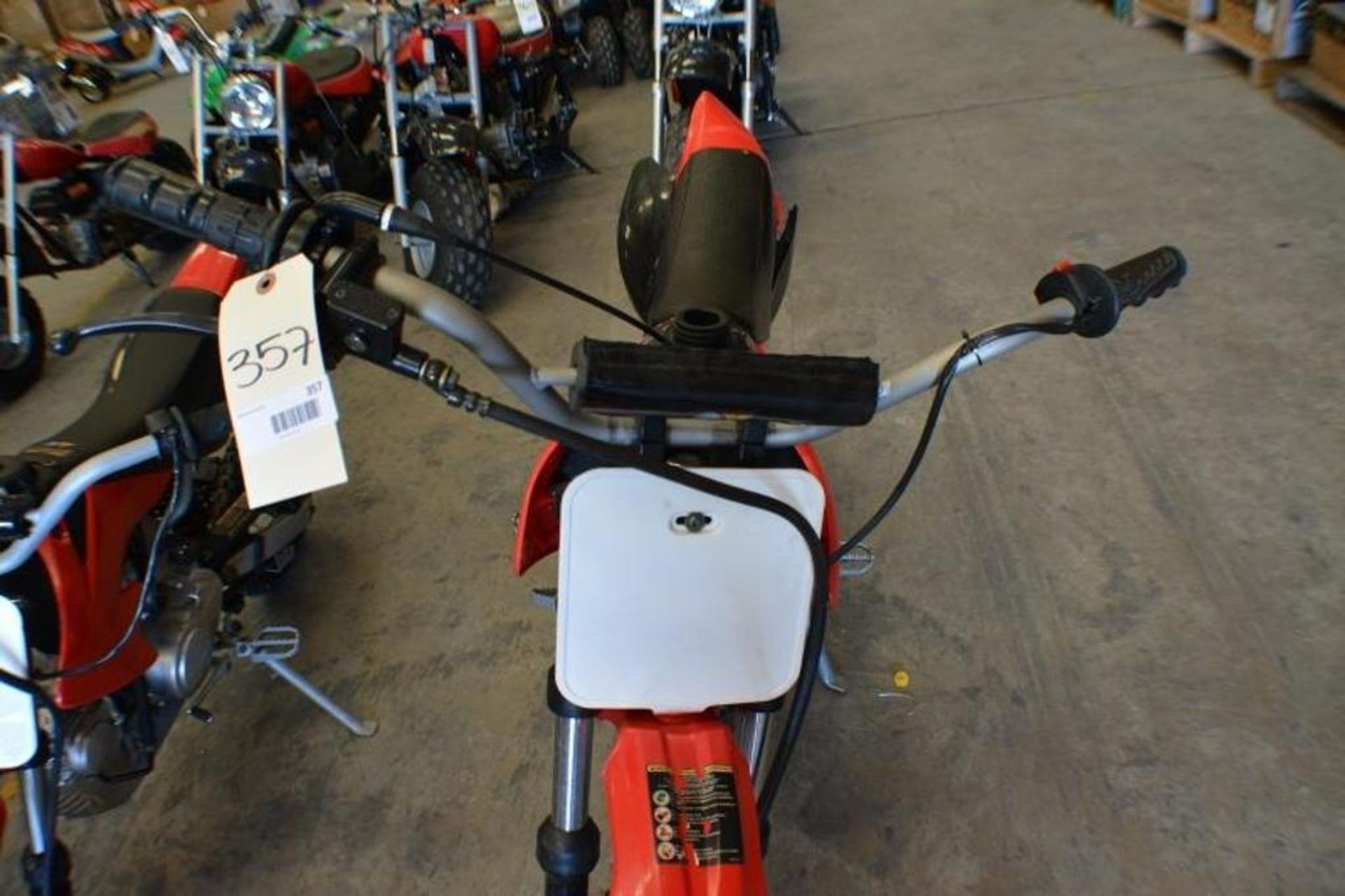 Dirt Bike 70cc 4 Stroke Red/Black Color. This unit is for EXPORT ONLY. Buyers acknowledges purchase - Image 2 of 7