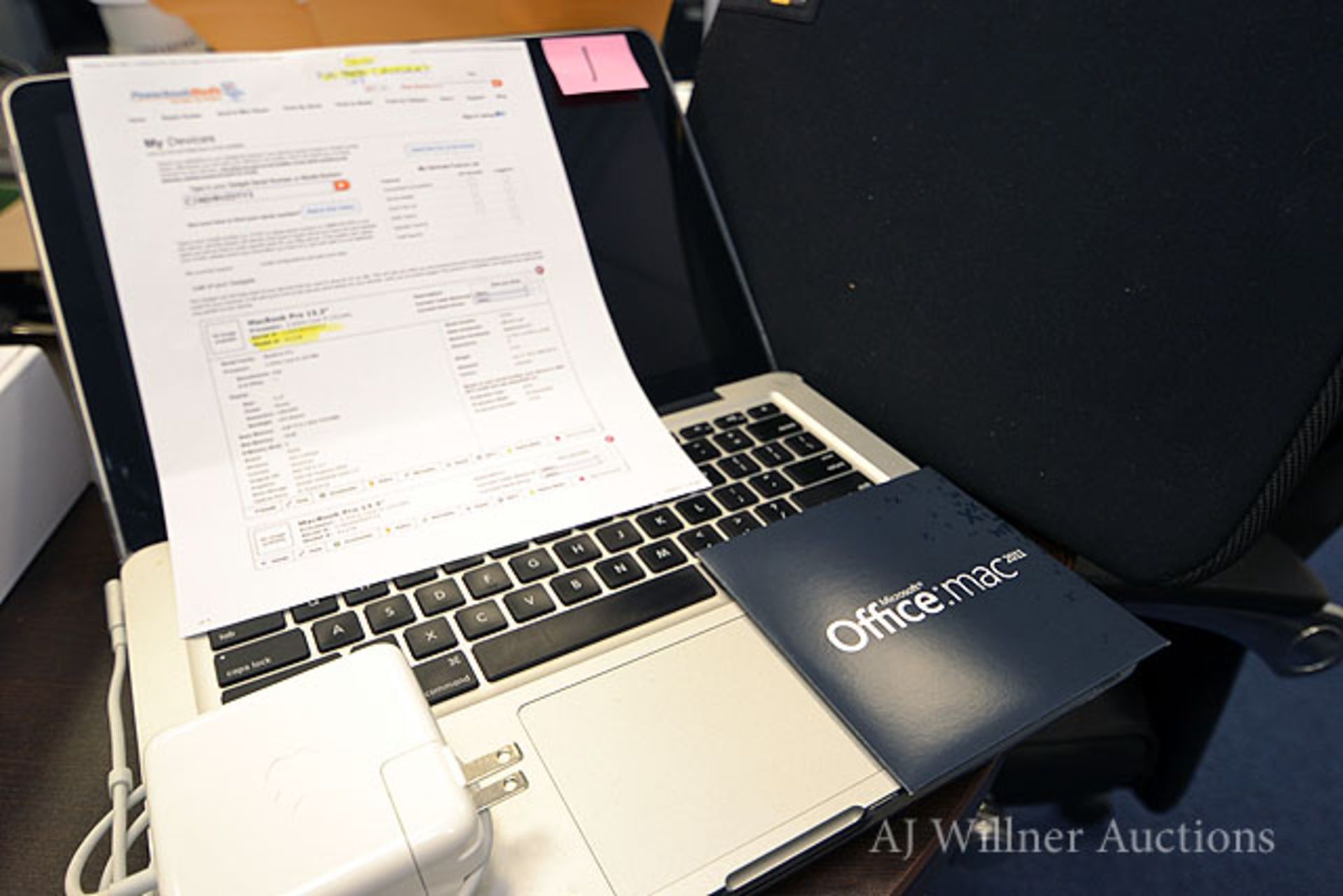 MacBook Pro 13.3” Model A1278, 2.5 GHz Core i5 (3210M), 500 GB