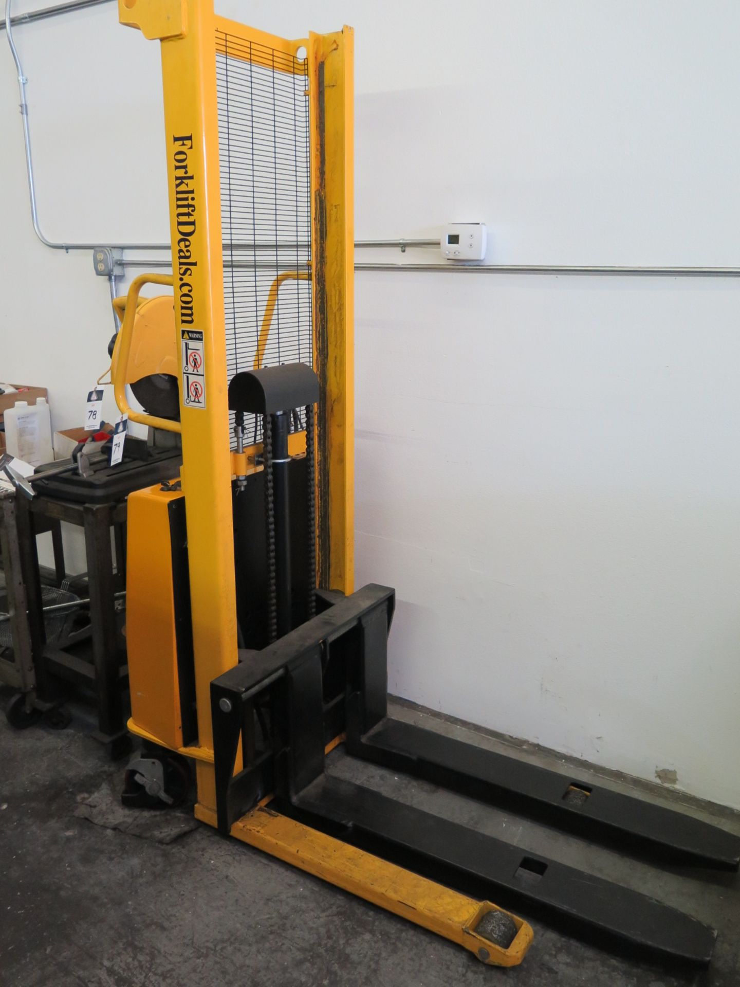 Lift-Science mdl. BS-30/16 500kg Electric Pallet Mover s/n 060663