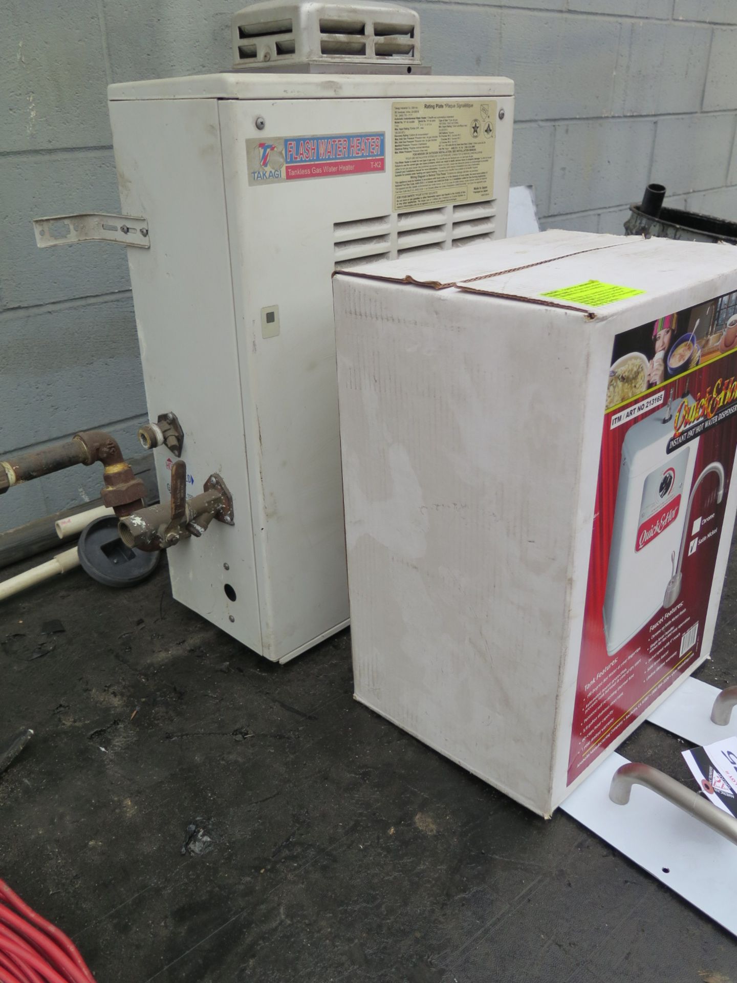 Electric Water Heaters - Image 2 of 2