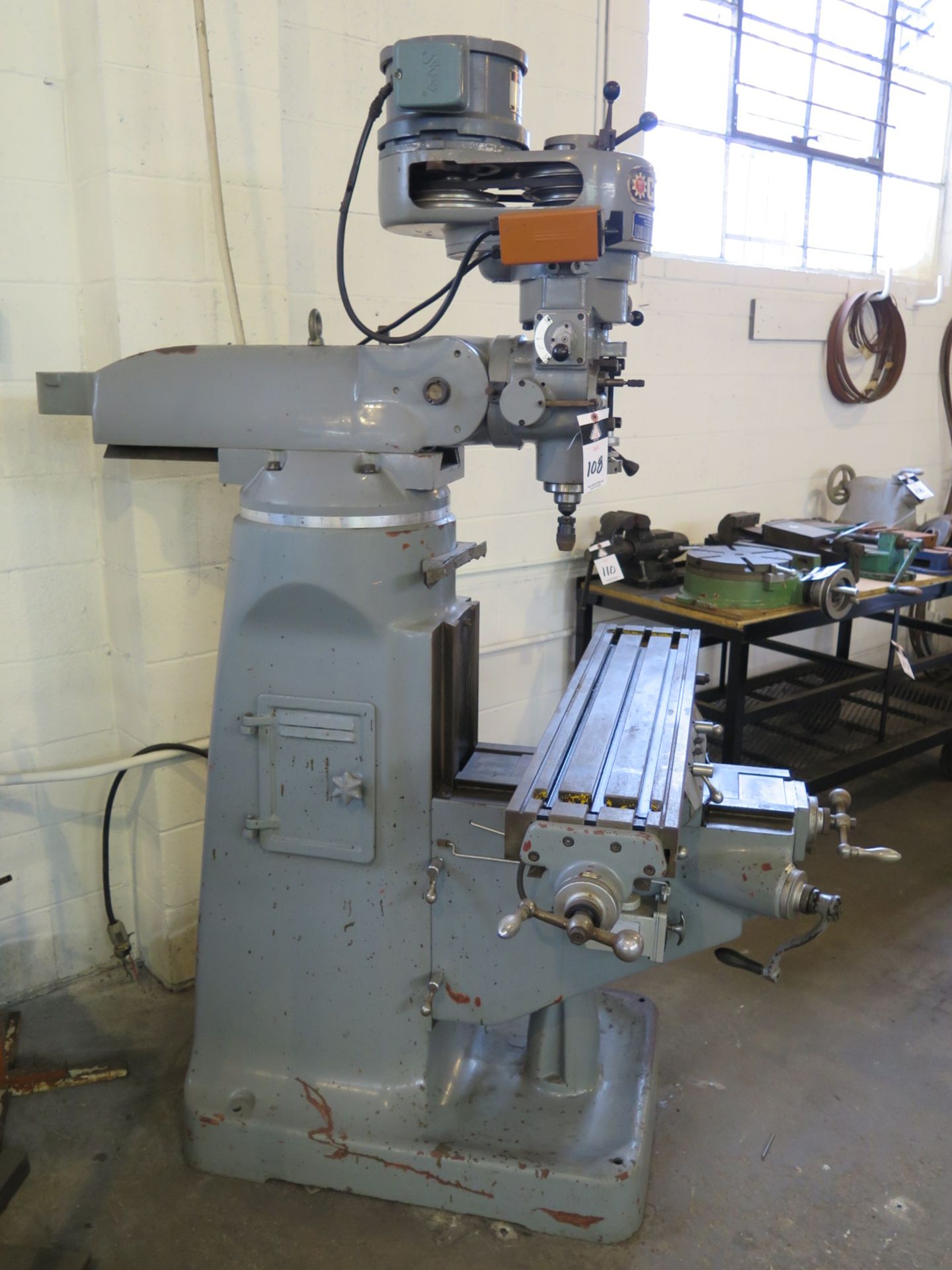 Crown mdl. NS-1 Â½ VA Vertical Mill s/n 7212095 w/ 2Hp Motor, 90-5720 RPM, 16-Speeds, 9â€ x 42â€ - Image 4 of 4