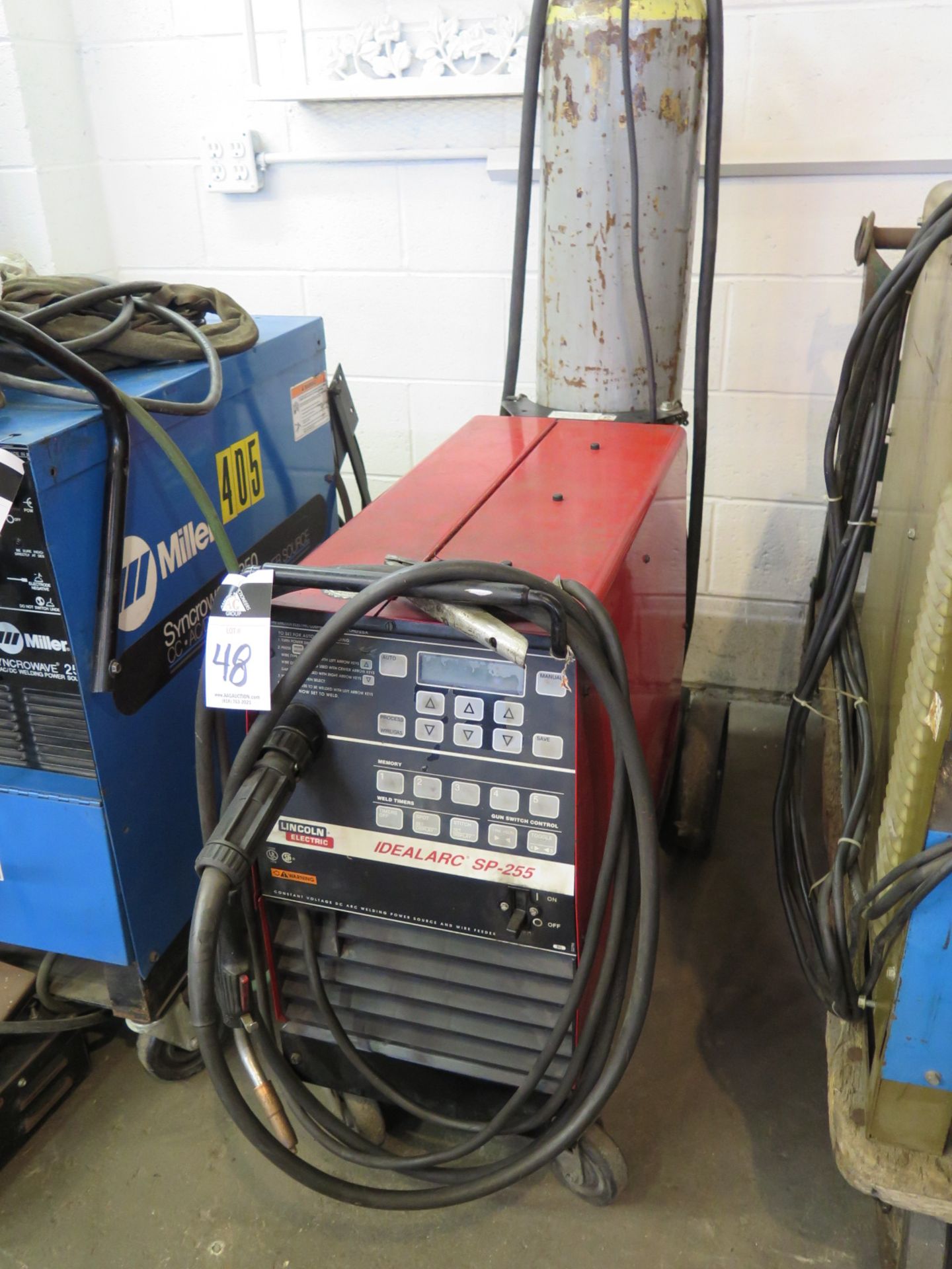 Lincoln Idealarc SP-255 CV-DC Arc Welding Power Source and Wire Feeder s/n U1960513589 - Image 2 of 2