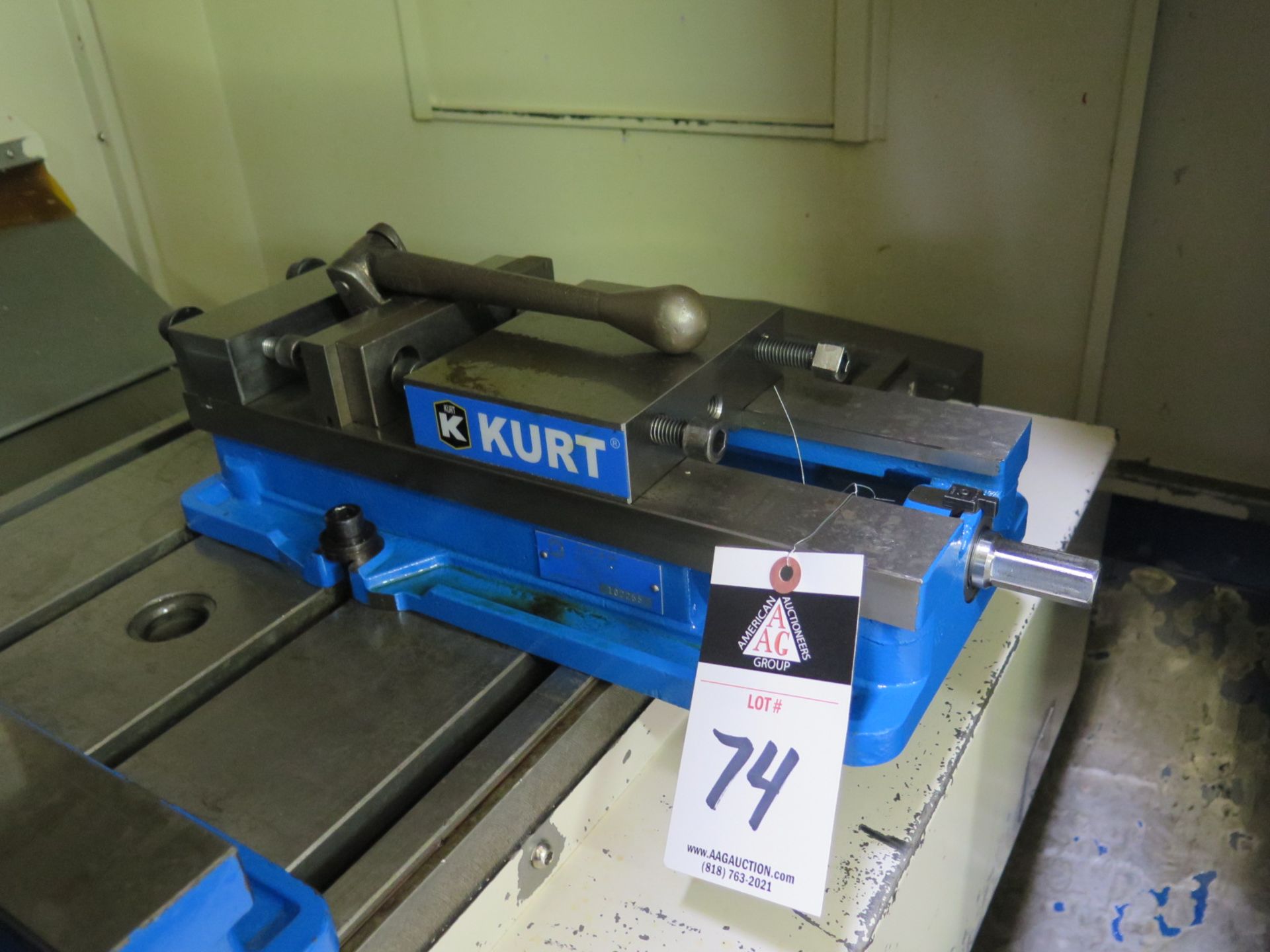 Kurt 6" Angle-Lock Vise