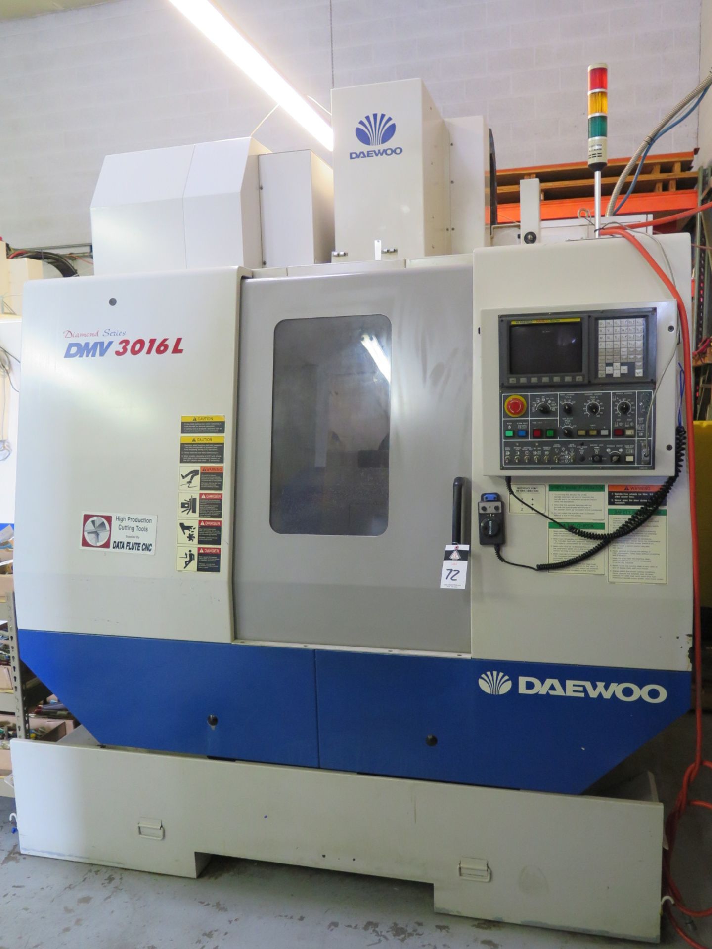 2005 Daewoo Diamond Series DMV3016L CNC Vertical Machining Center s/n NM4100055 w/ Daewoo-Fanuc i- - Image 4 of 8