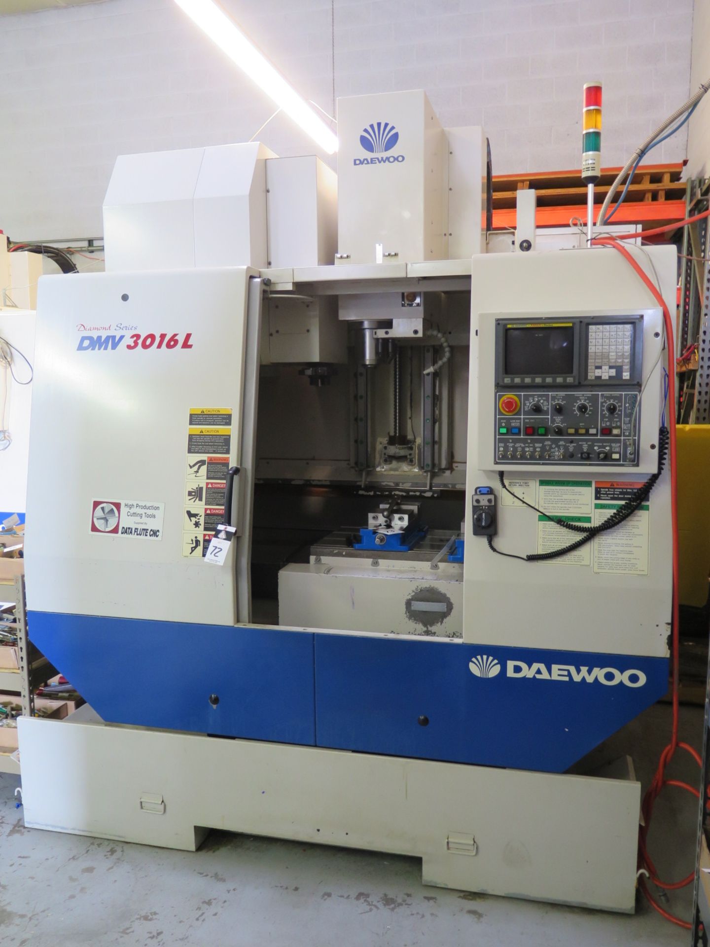 2005 Daewoo Diamond Series DMV3016L CNC Vertical Machining Center s/n NM4100055 w/ Daewoo-Fanuc i- - Image 2 of 8