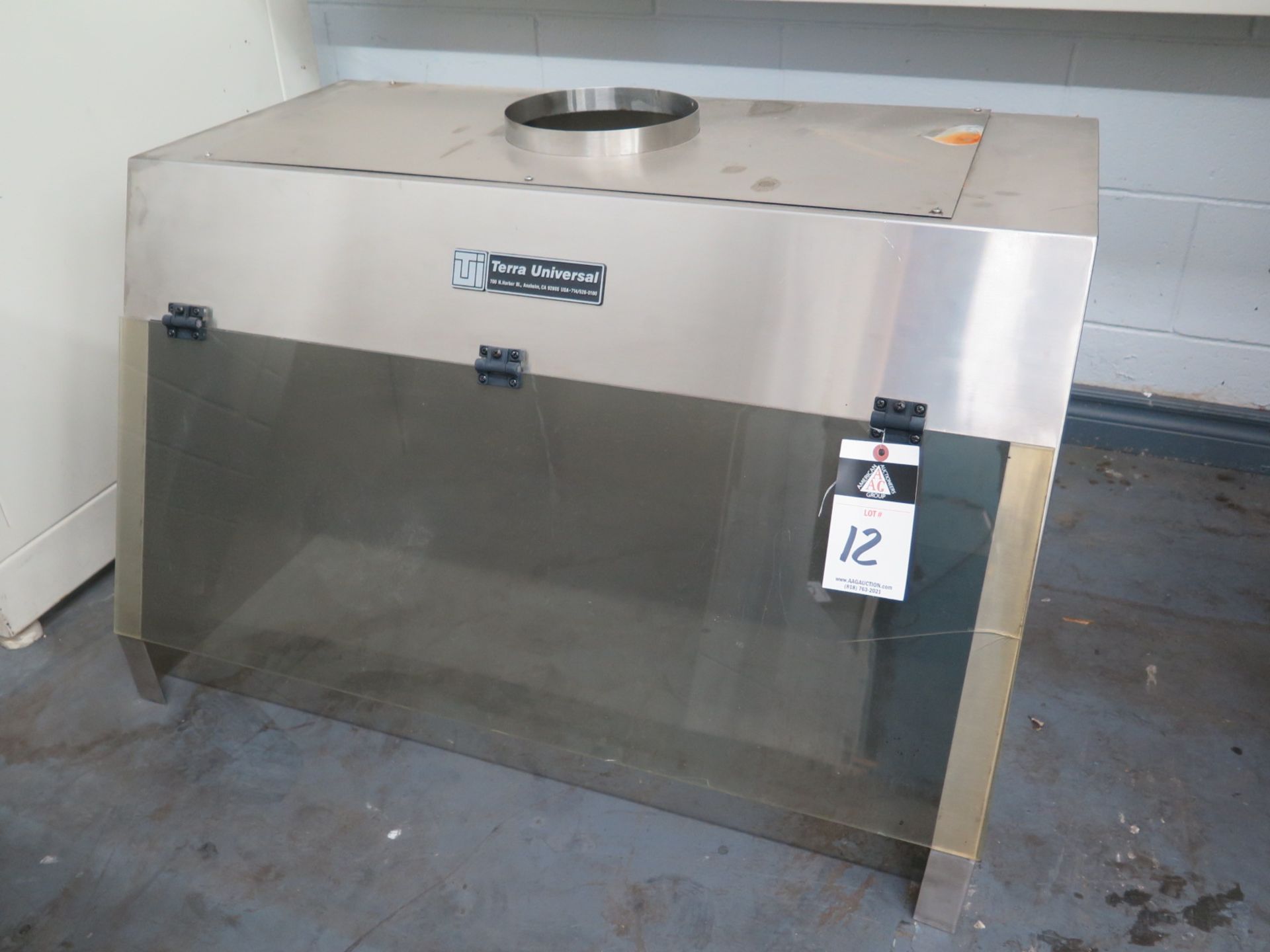 Terra Universal Bench Model Fume Hood 37 ½”W x 24”D x 23”H