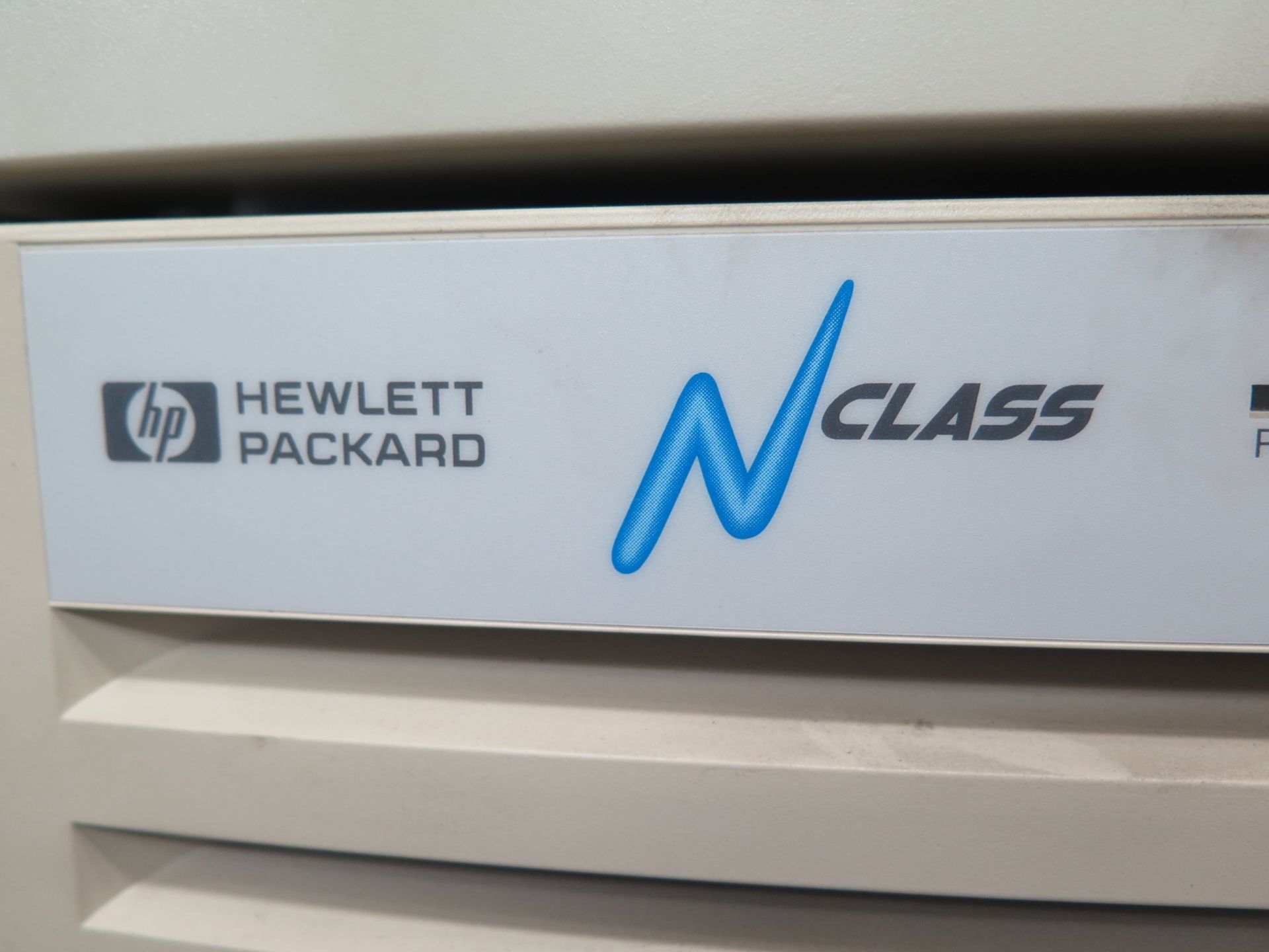 Hewlett Packard “N-Class” mdl. HP9000-N4000 Computer System w/ HP Power Trust Back-Up Power - Image 2 of 6