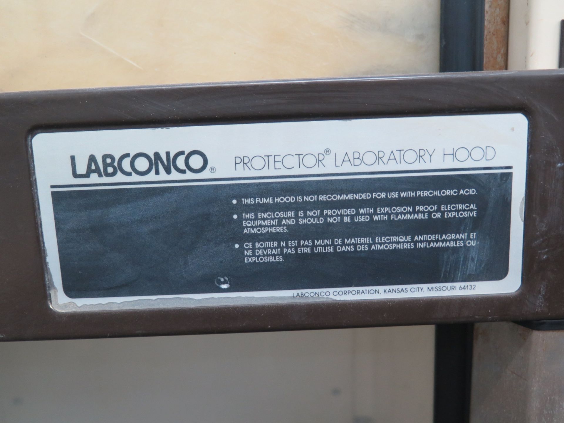 Labconco mdl. 28044 Bench Model Protector Laboratory Fume Hood 28”W x 24 ½”D x 46” H - Image 3 of 5