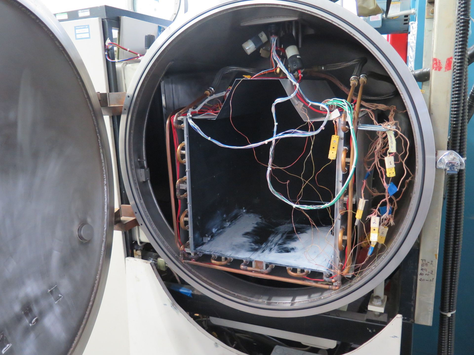 Sloan mdl. SL-2800 Environmental Vacuum Chamber - Image 3 of 6