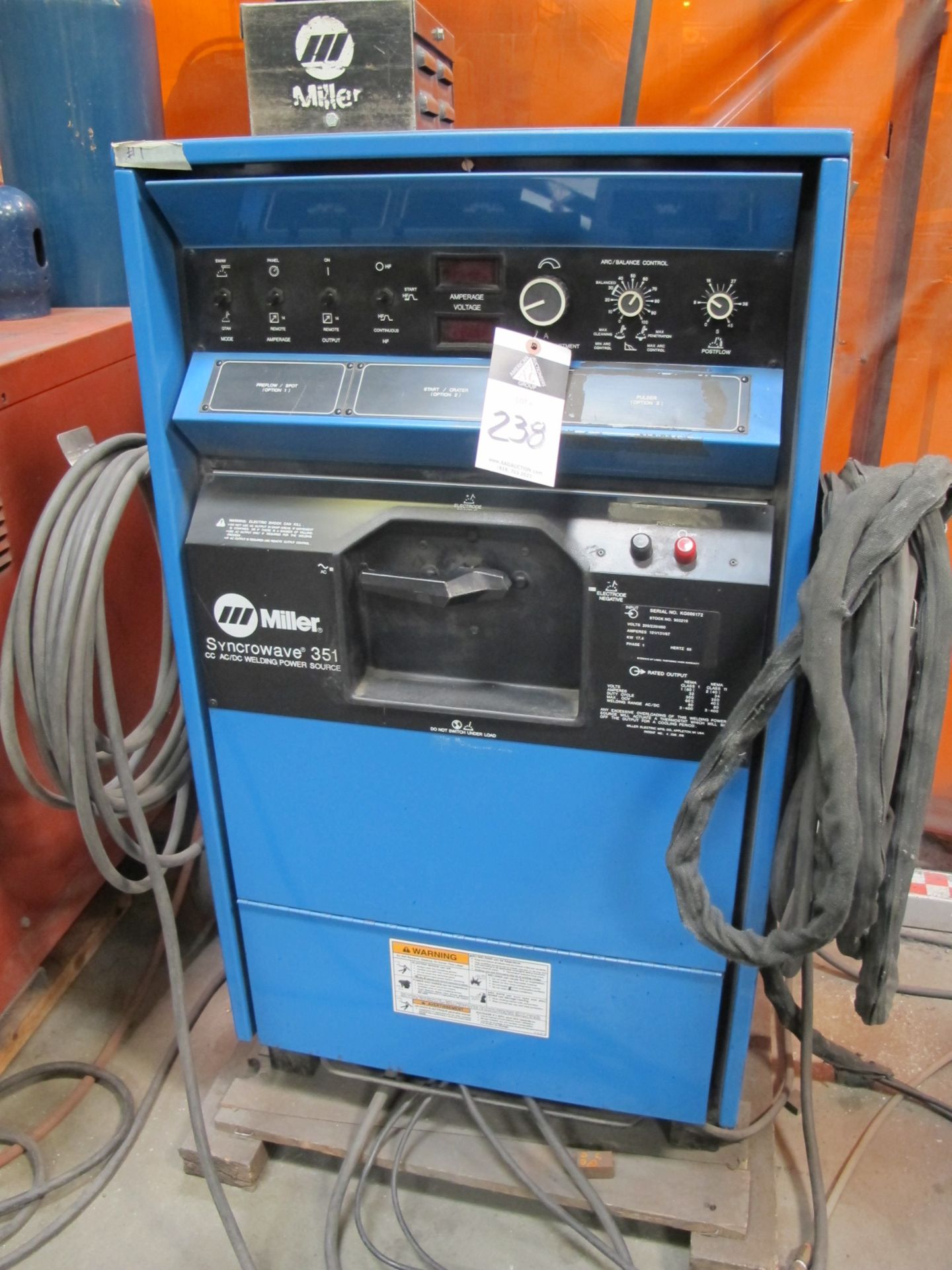 Miller Syncrowave 351 CC-AC/DC Arc Welding Power Source s/n KG086172