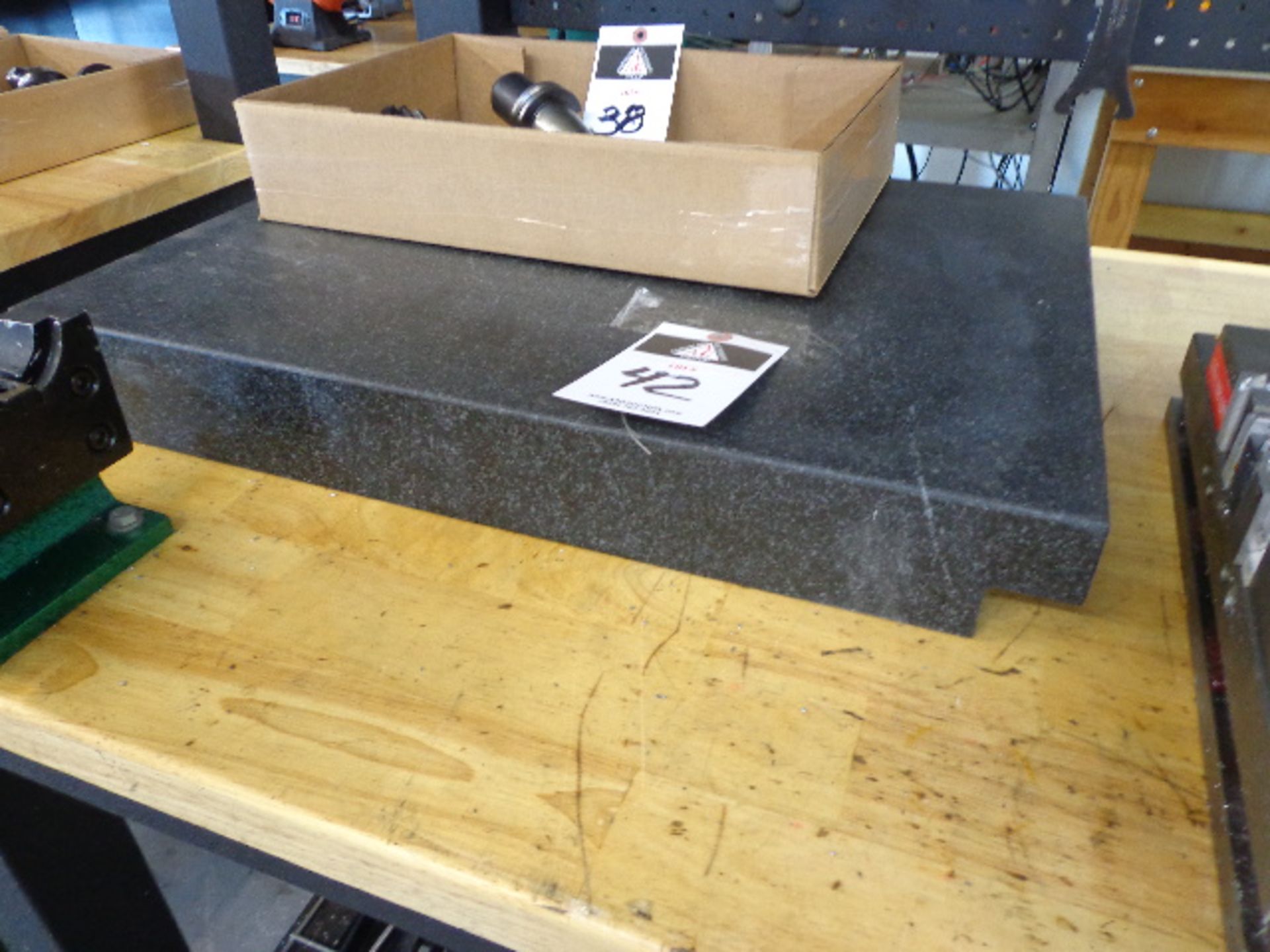 18" x 24" x 3" 2-Ledge Granite Surface Plate