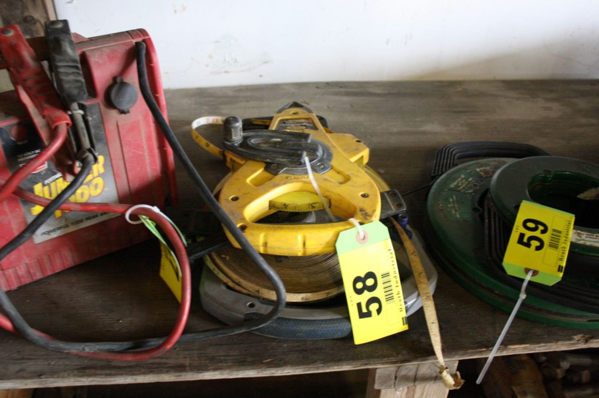 LOT- (3) TAPE MEASURES