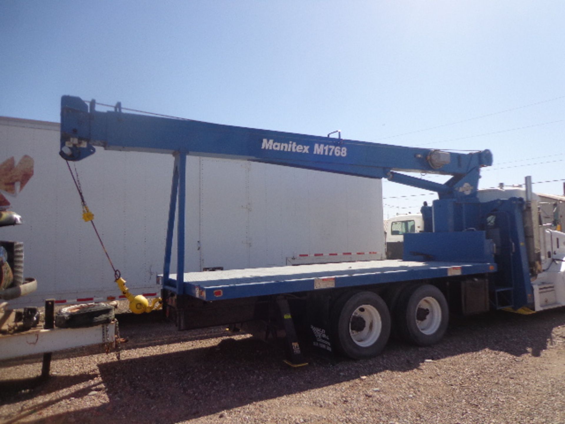 MANITEX M1768 CRANE TRUCK, SN. 32632, MOUNTED ON PETERBILT 377, VIN. 1XPCD69XXXN485568