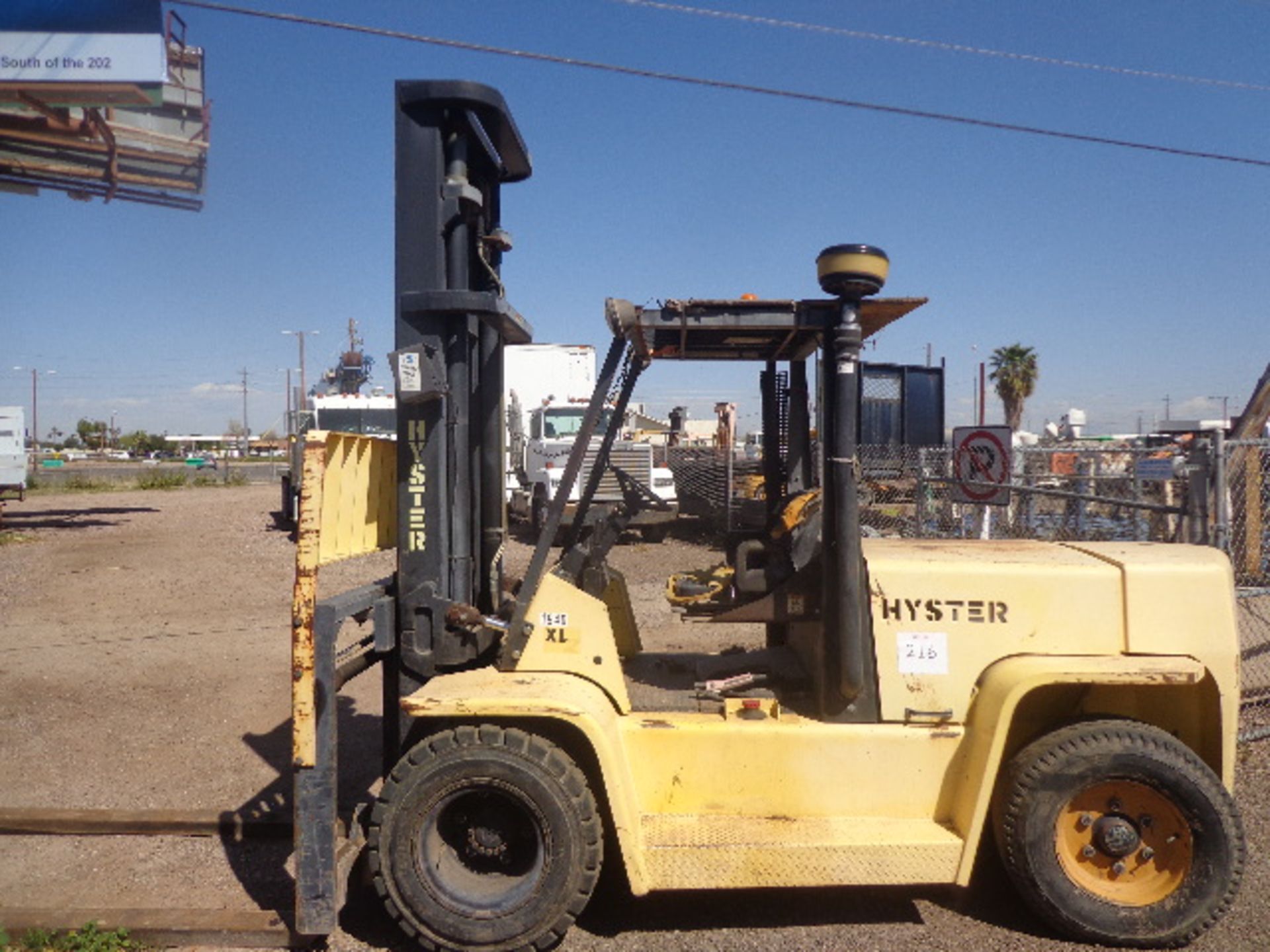 HYSTER H135 XL2 DIESEL FORKLIFT, 8' FORKS, 2-STAGE MAST, SIDE-SHIFT, PNEUMATIC TIRES, SN.