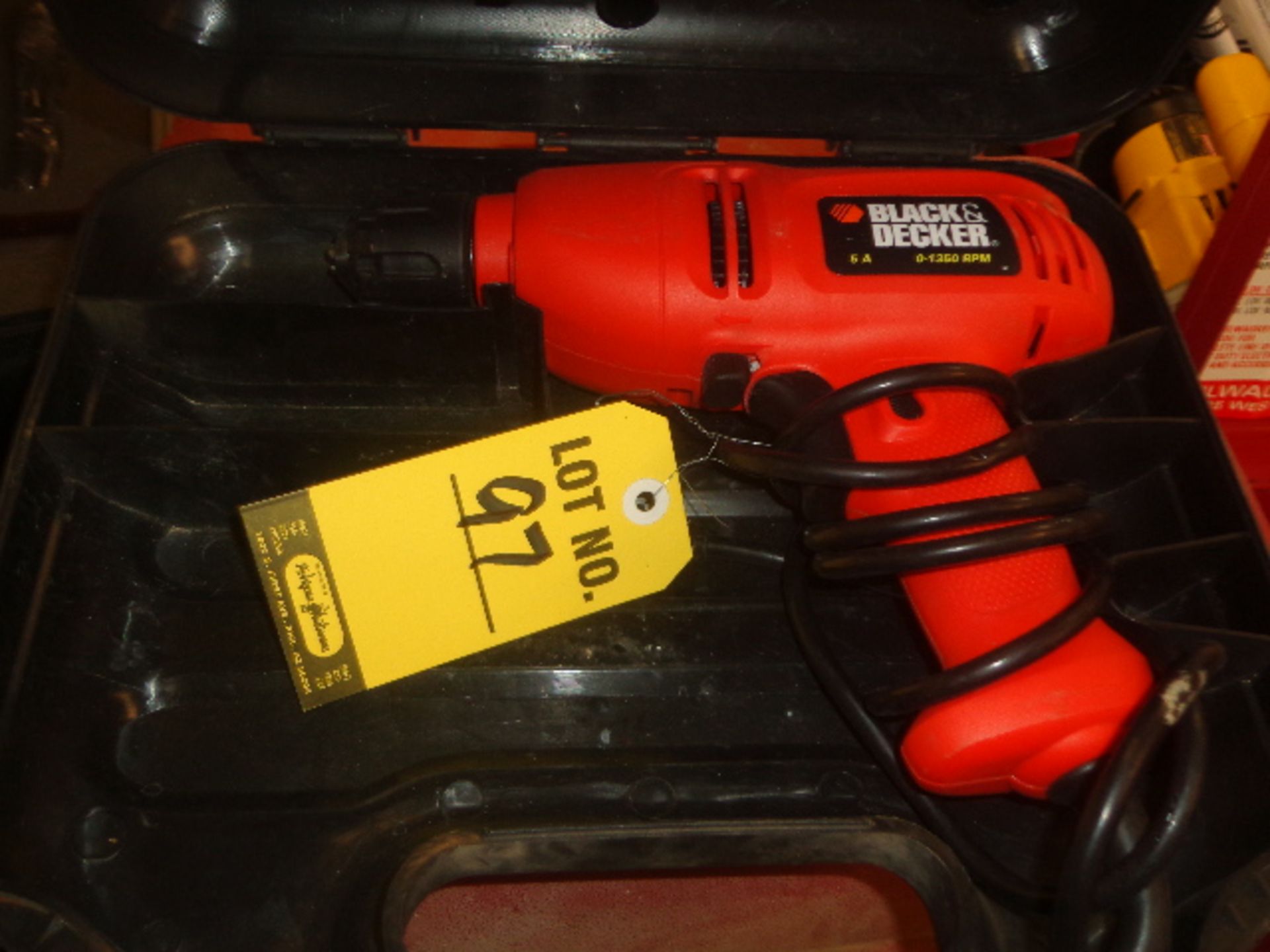 BLACK & DECKER ELECTRIC DRILL