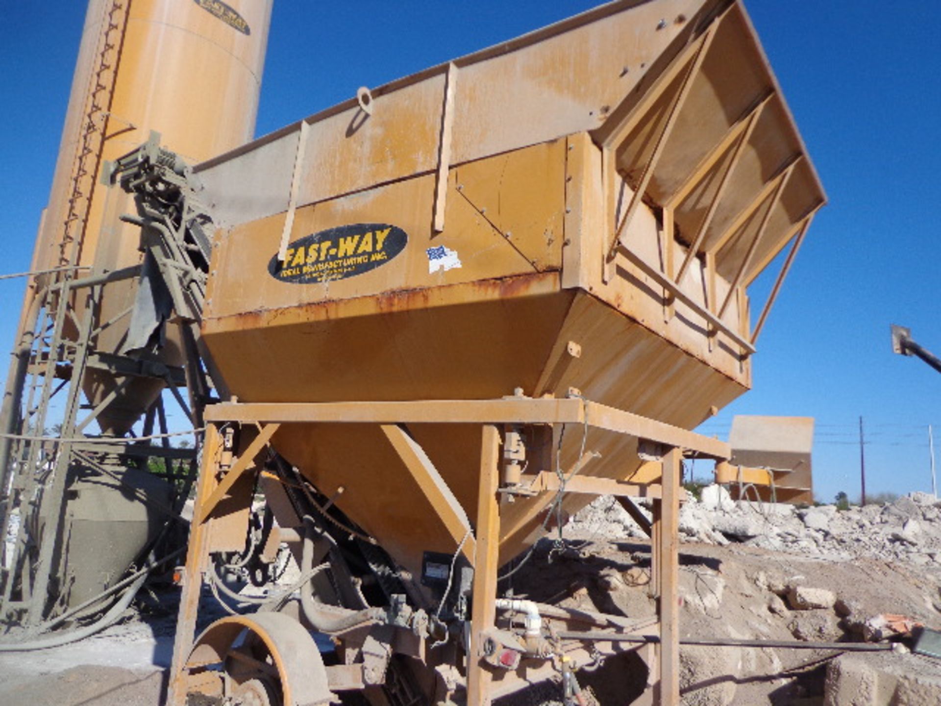 FASTWAY PORTABLE CONCRETE BATCH PLANT, SILO TRAILER, COMPLETE - Image 10 of 14