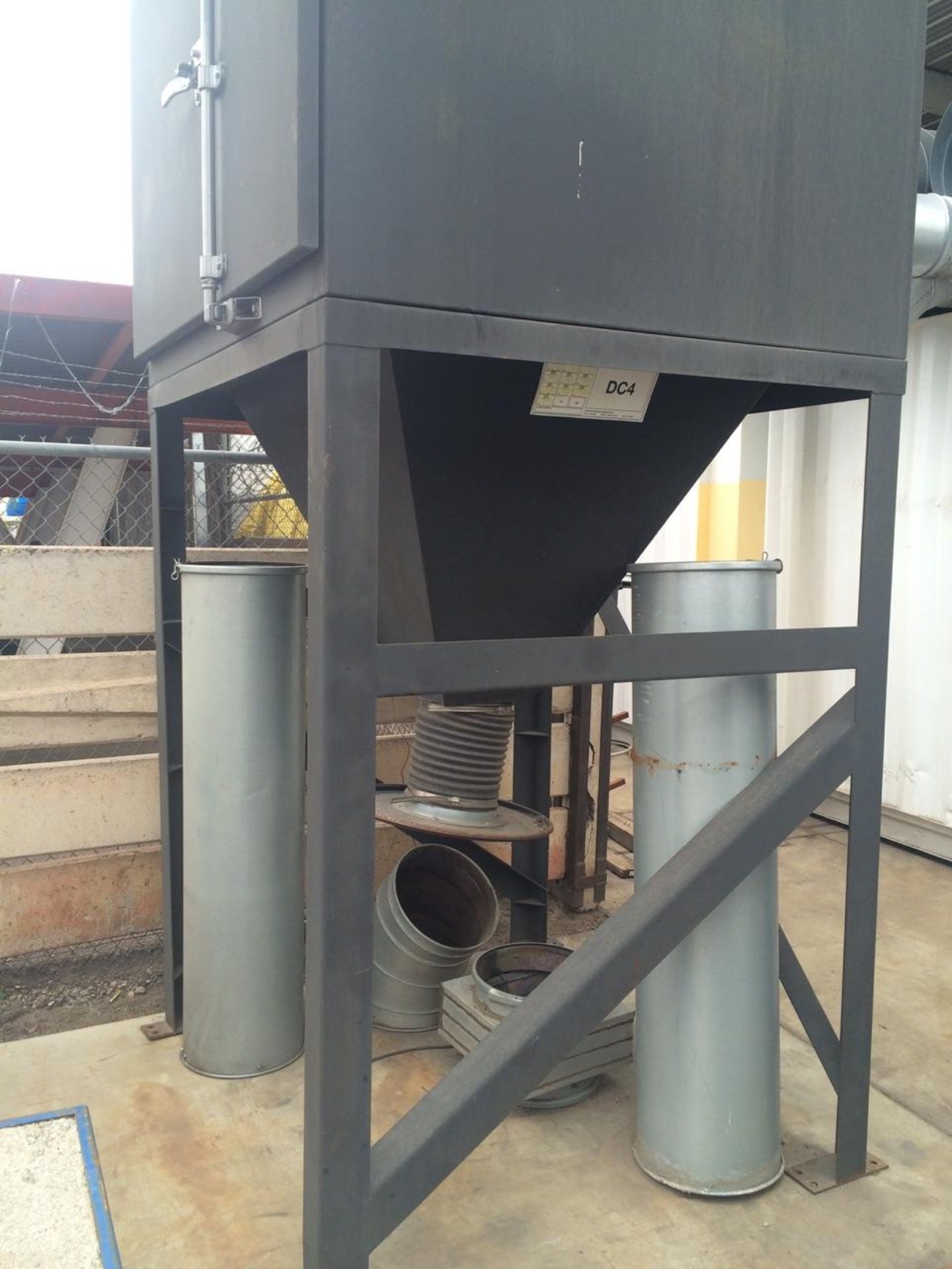 GREAT LAKES PLASER DUST COLLECTOR LOCATED AT: ARIZONA AUCTIONEERS