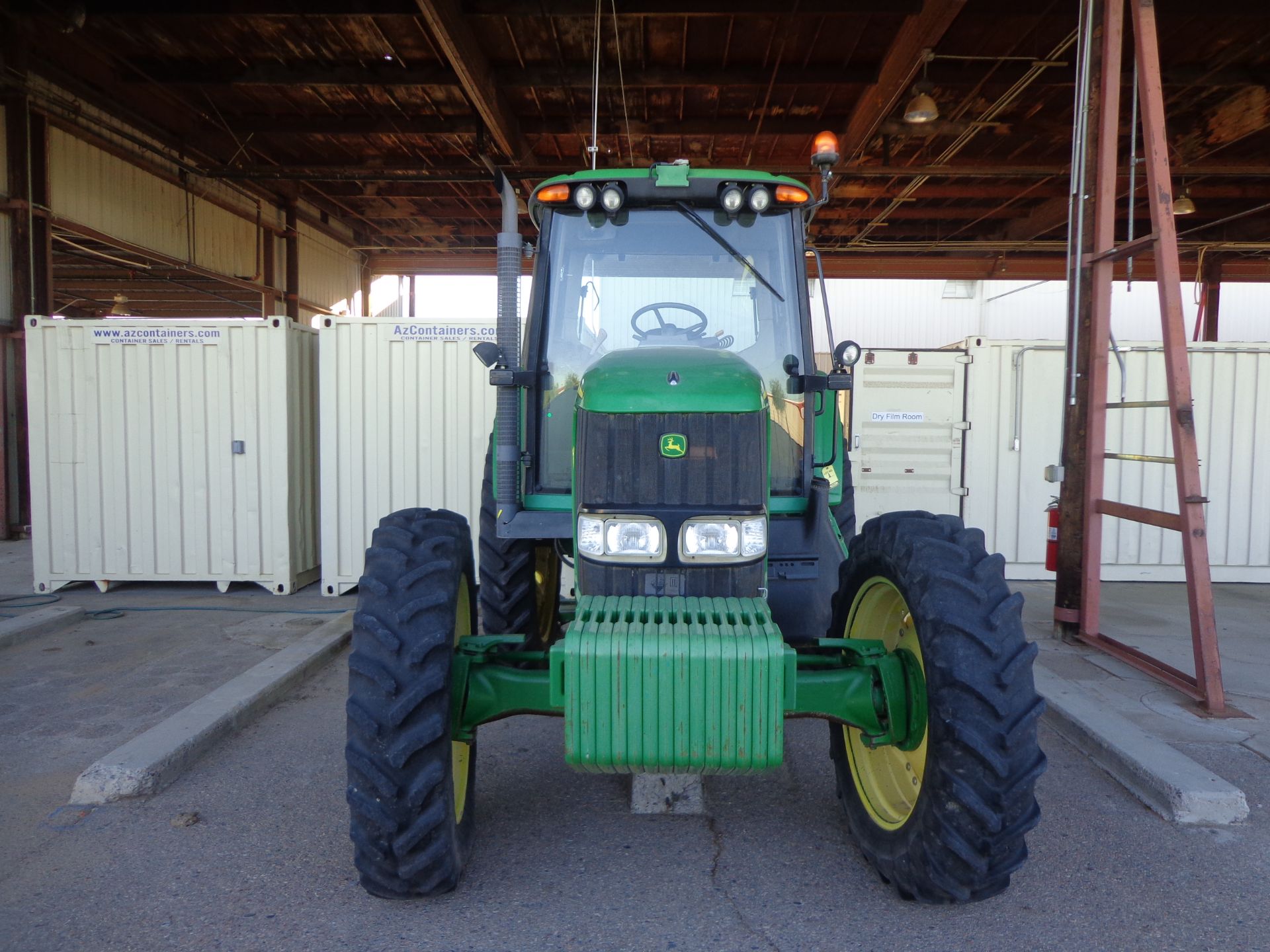2007 JOHN DEERE 7520 TRACTOR, 4WD, CAB, AC, STEREO PIN. RW7520R061880  3852.8 HRS. - Image 2 of 6