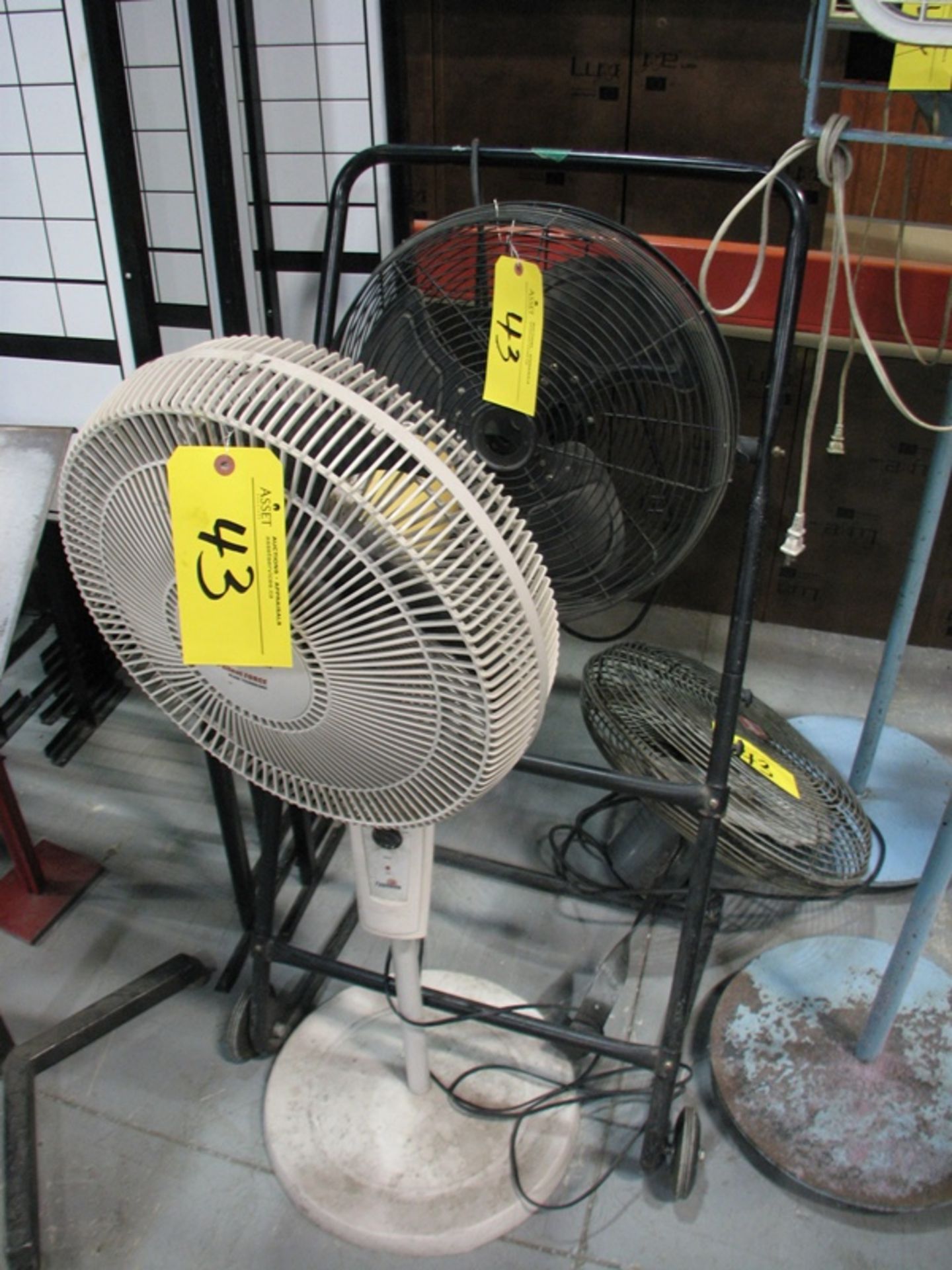 (3) electric fans