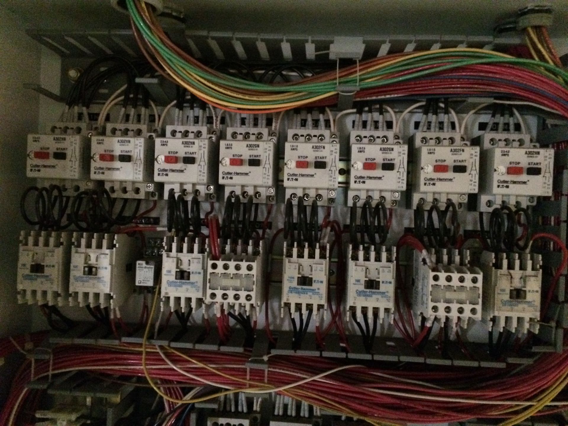 CONTROL PANEL WITH ALLEN BRADLEY WITH SLC 5/02 CPU, INPUT AND OUTPUT UNIT AND CONTROLS - Image 7 of 17