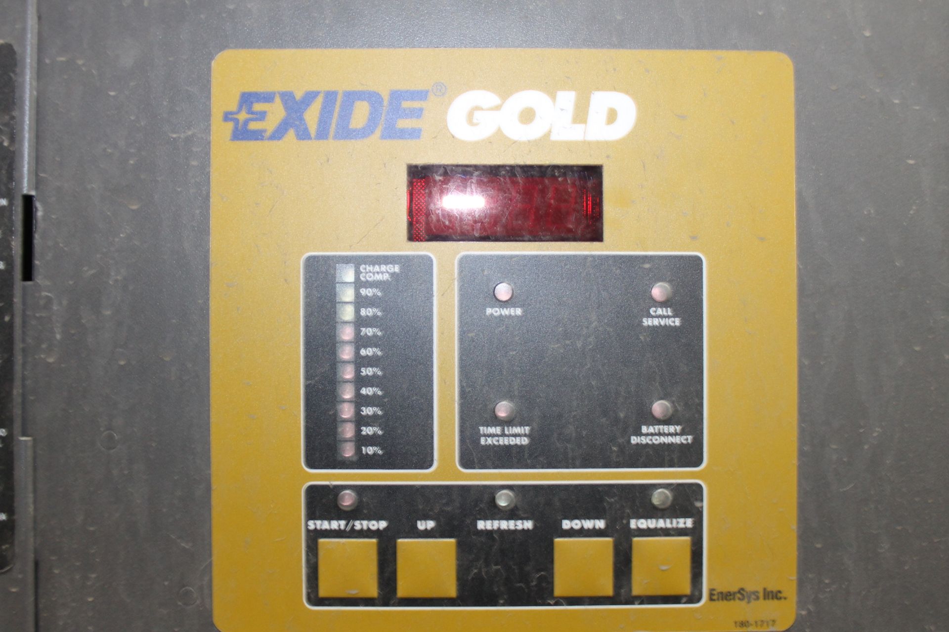 EXIDE 24 VOLTS ELECTRIC FORKLIFT BATTERY CHARGER - Image 3 of 4