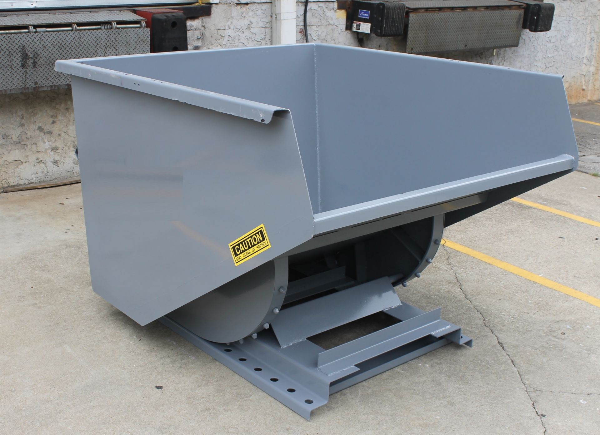 2 CU YARD SELF DUMPING HOPPER (NEW), 4000 LB CAP - Image 3 of 6