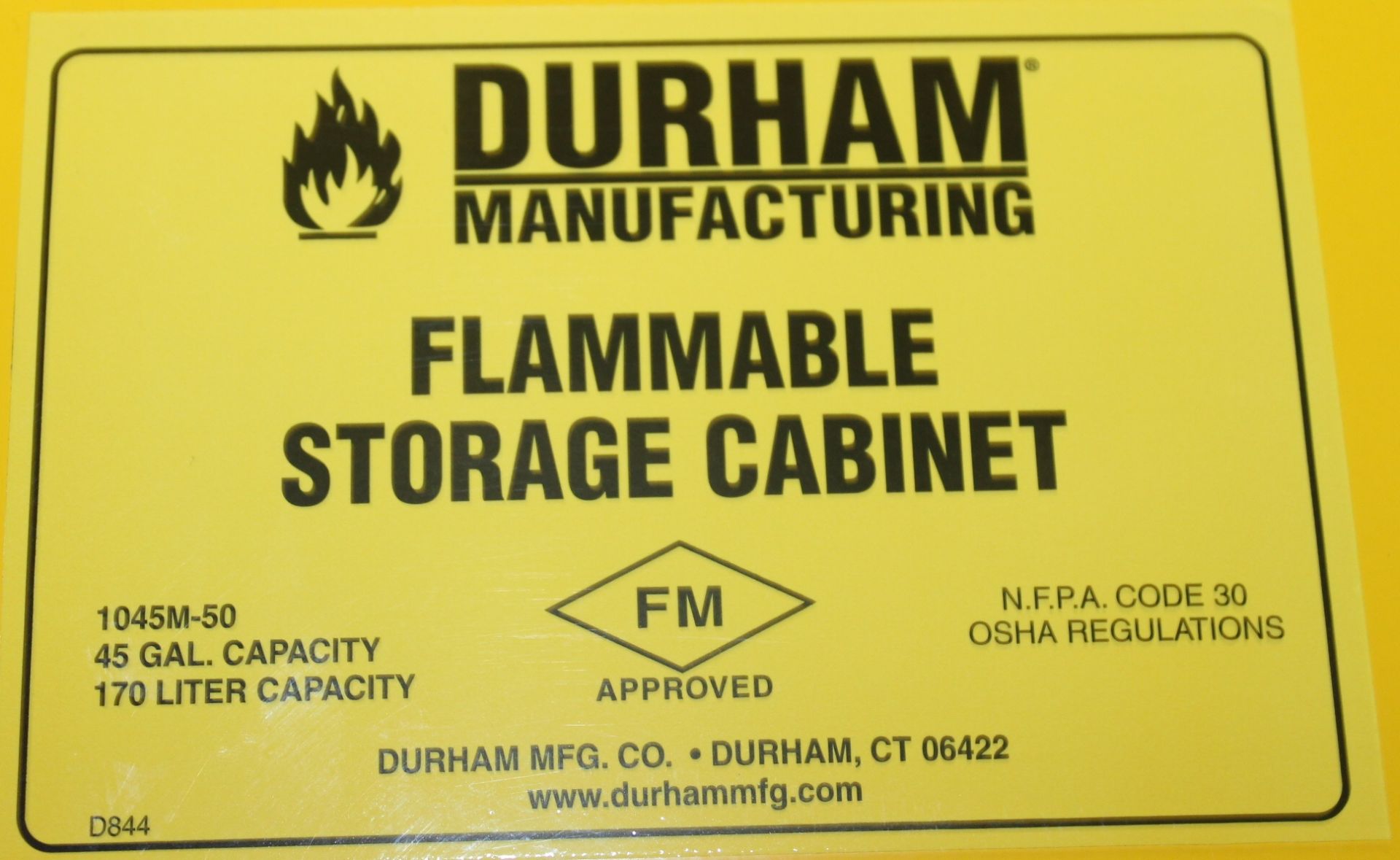 45 GALLONS FLAMMABLE SAFETY STORAGE CABINET,  NEW NEVER USED MODEL: 1045M-50, 2 SHELVES, 45 - Image 3 of 4