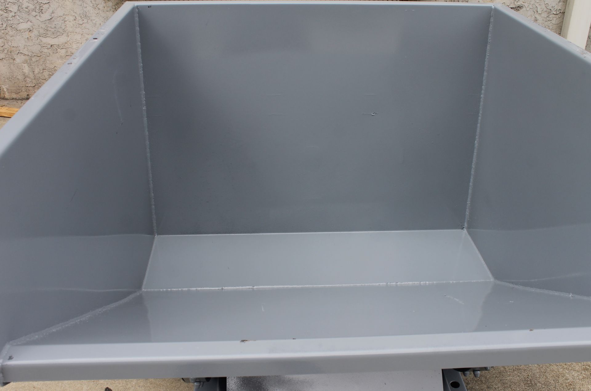 2 CU YARD SELF DUMPING HOPPER (NEW), 4000 LB CAP - Image 4 of 6