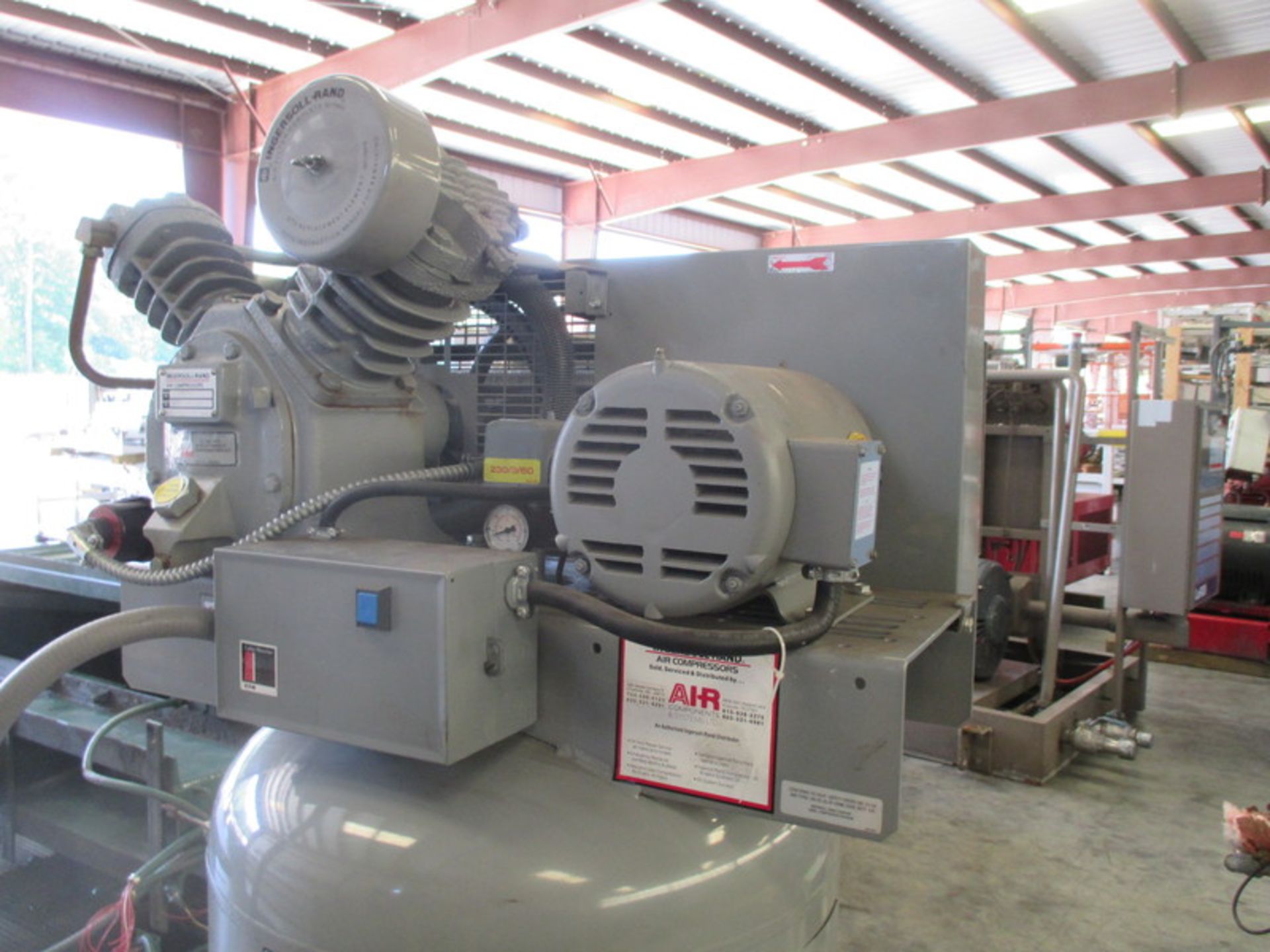 Ingersol Rand T30 Reciprocating Air Compressor - Image 2 of 4