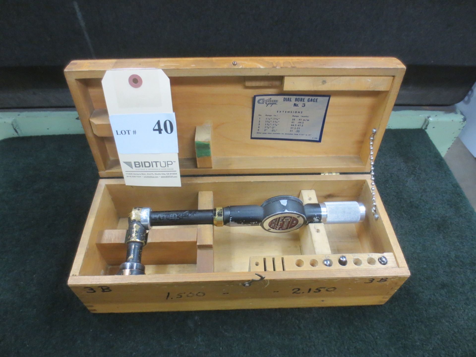 Standard Dial Bore Gage, No. 3, 1 1/2'' - 2 5/32'', With Case