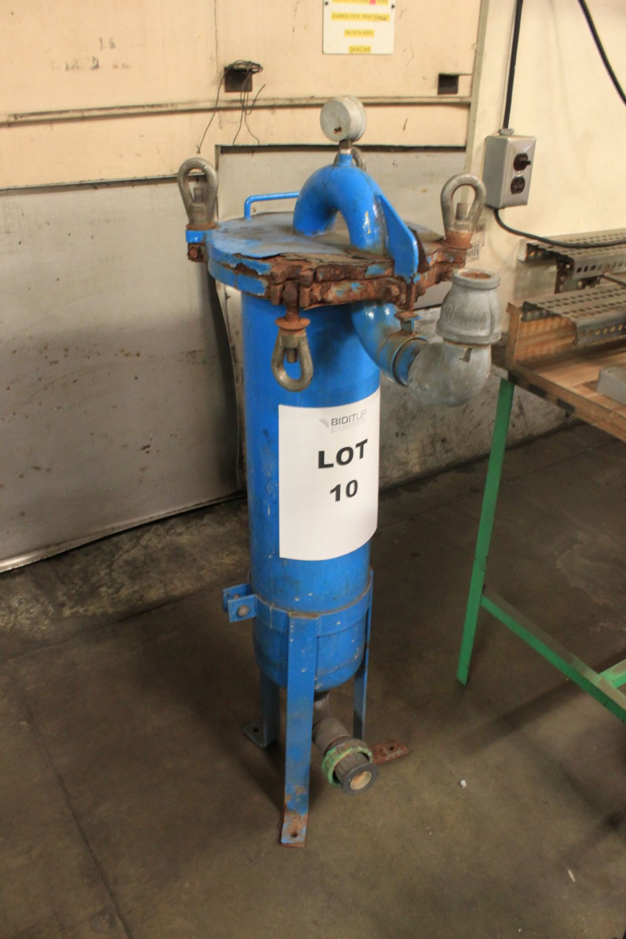 Vertical Filter Pump (Blue)