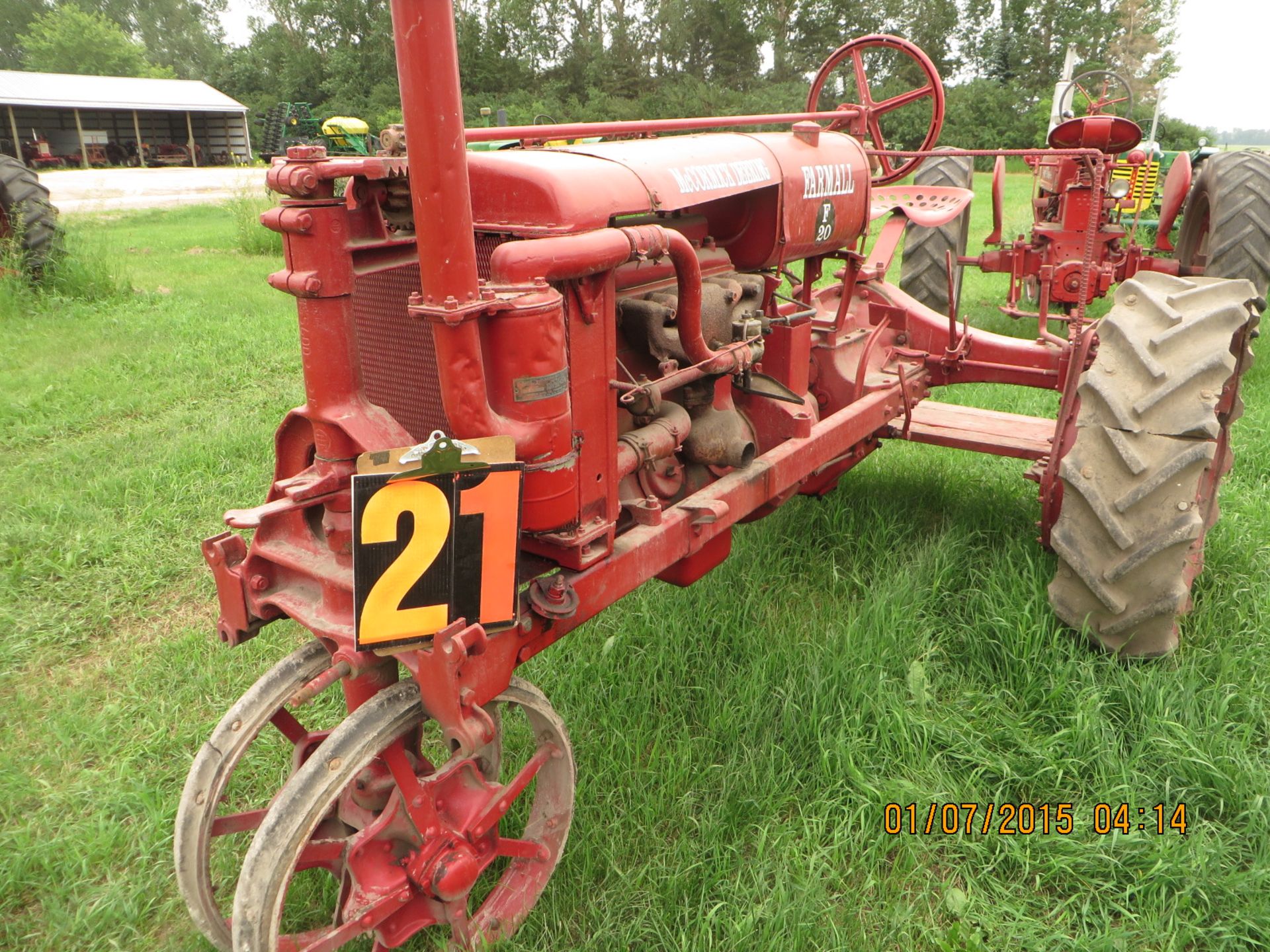 Farmall F-20 NO SERIAL NUMBER (Painted Over) - Image 2 of 2