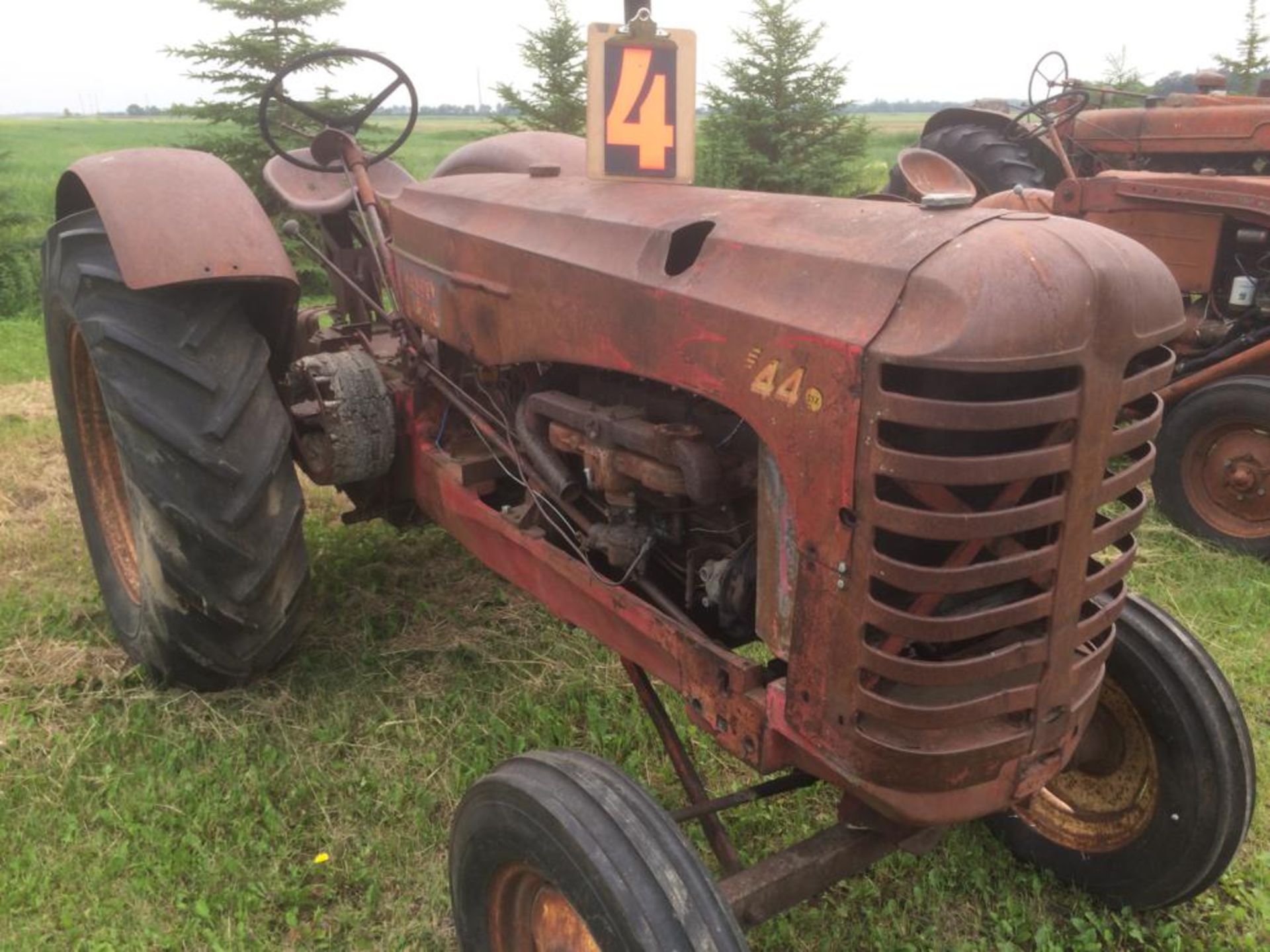 Massey Harris 44 Gas NO SERIAL NUMBER - Image 2 of 2