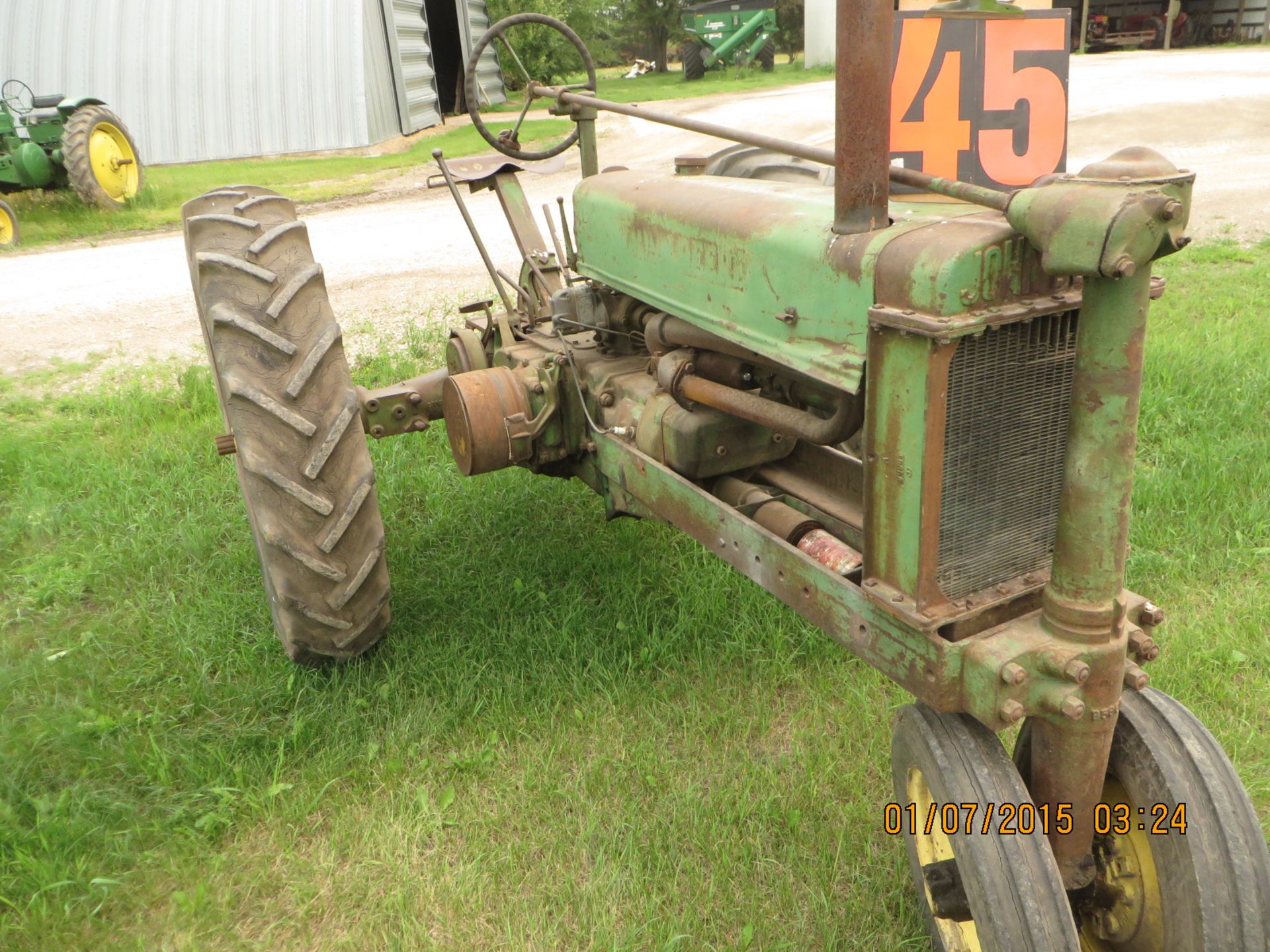 John Deere Model B Unstyled SN# 42795 - Image 2 of 2