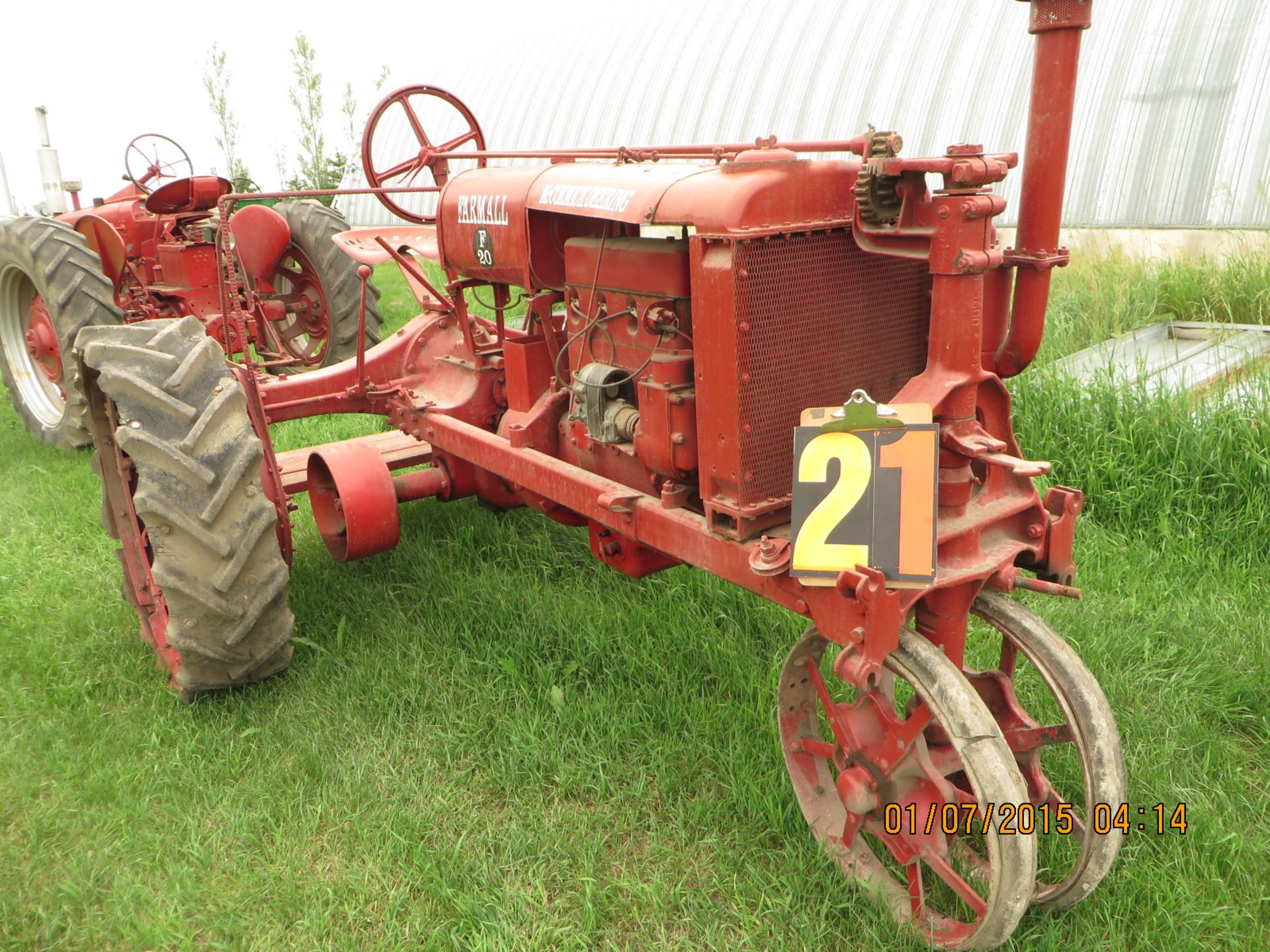 Farmall F-20 NO SERIAL NUMBER (Painted Over)