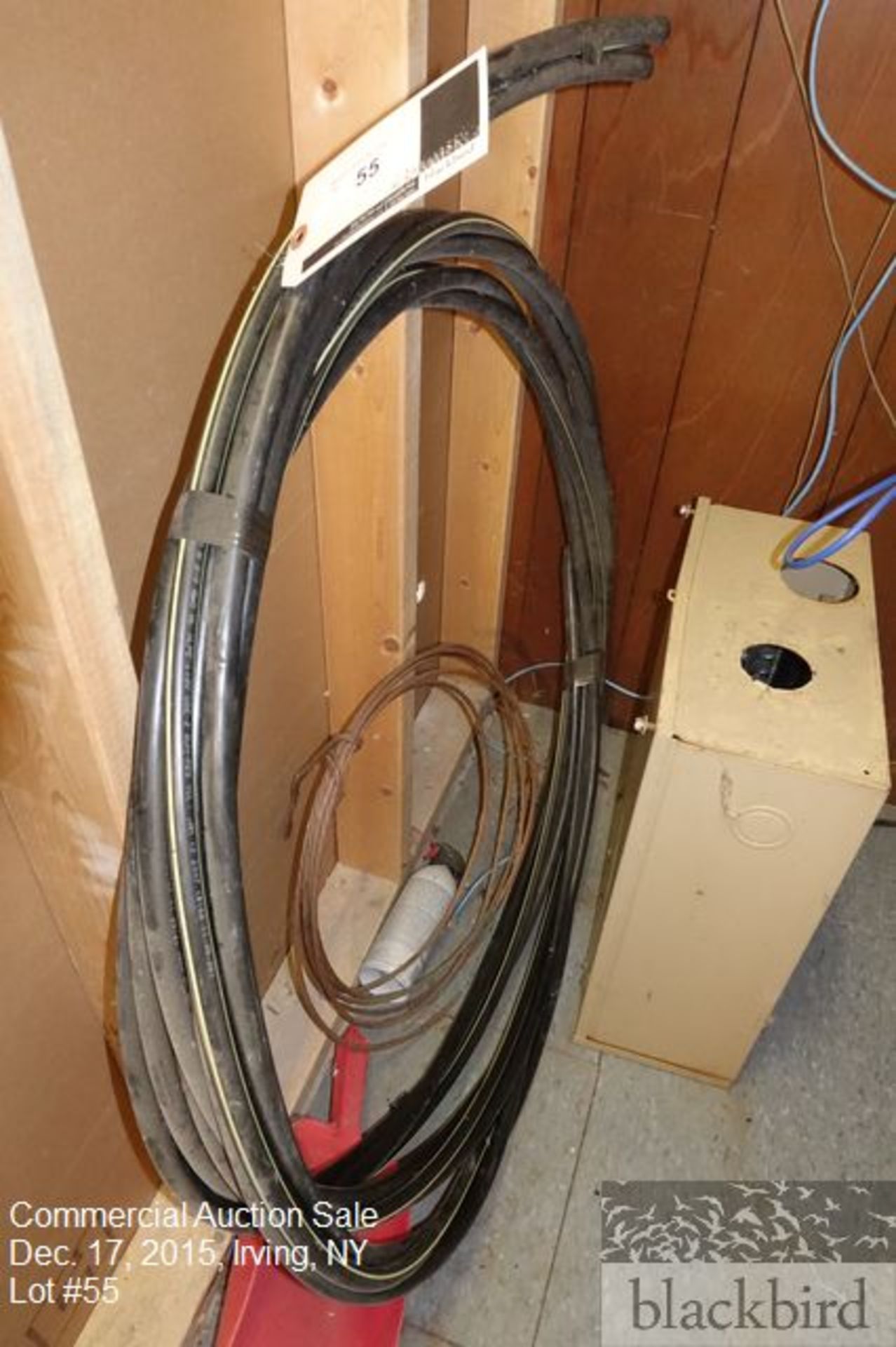 Coil of 4 AWG aluminum cable