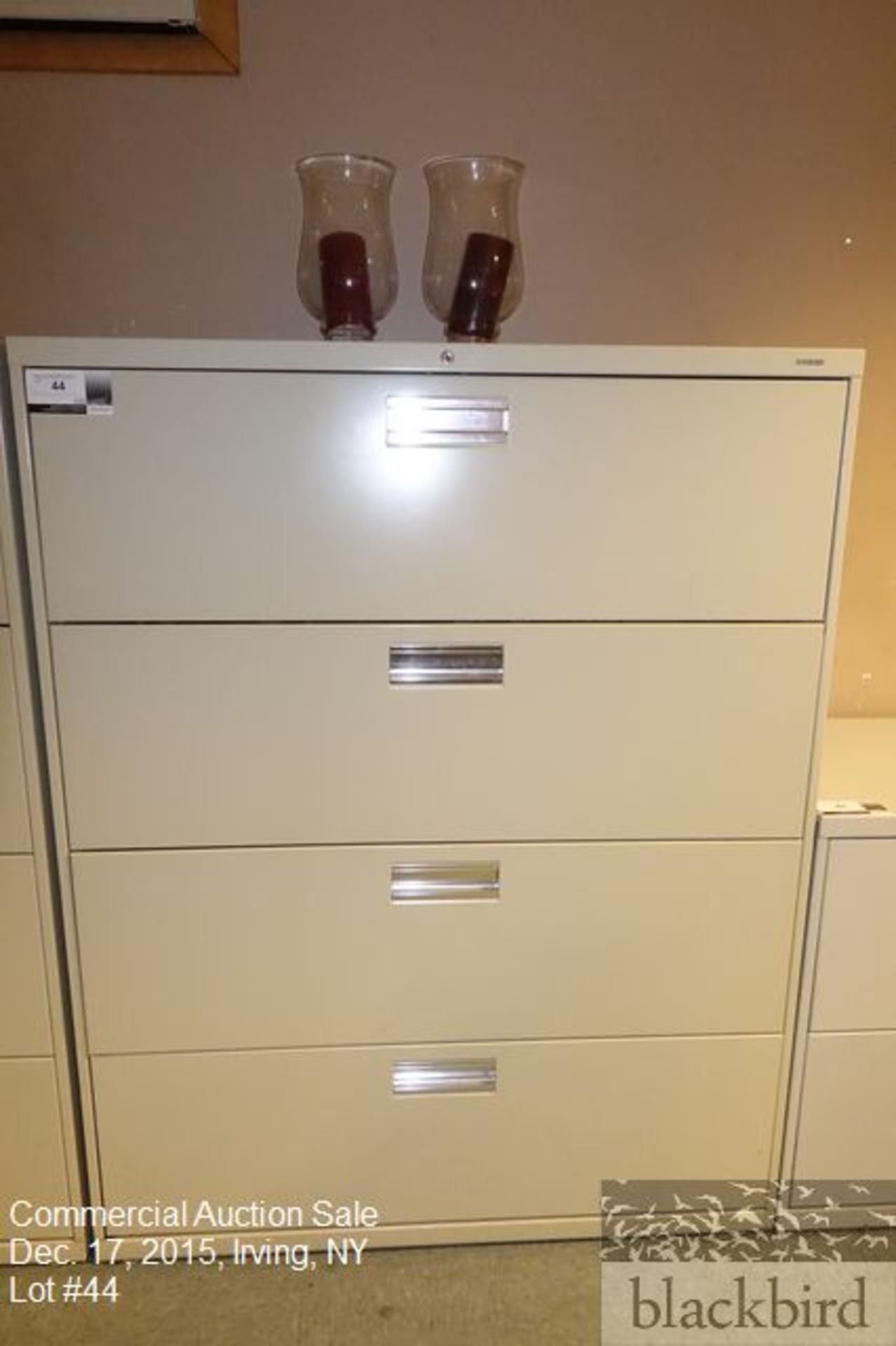 Hon lateral file cabinet, 4 drawer