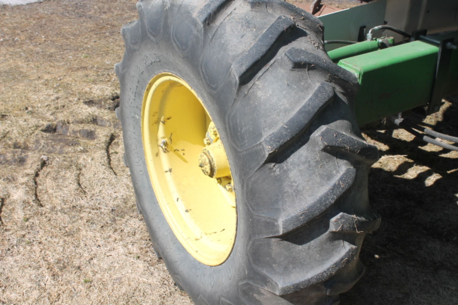 JD 7 belt pu, SC, CS, long auger,  SN X637372 *25% Down, balance due on or before Aug 1st 2015** - Image 5 of 8