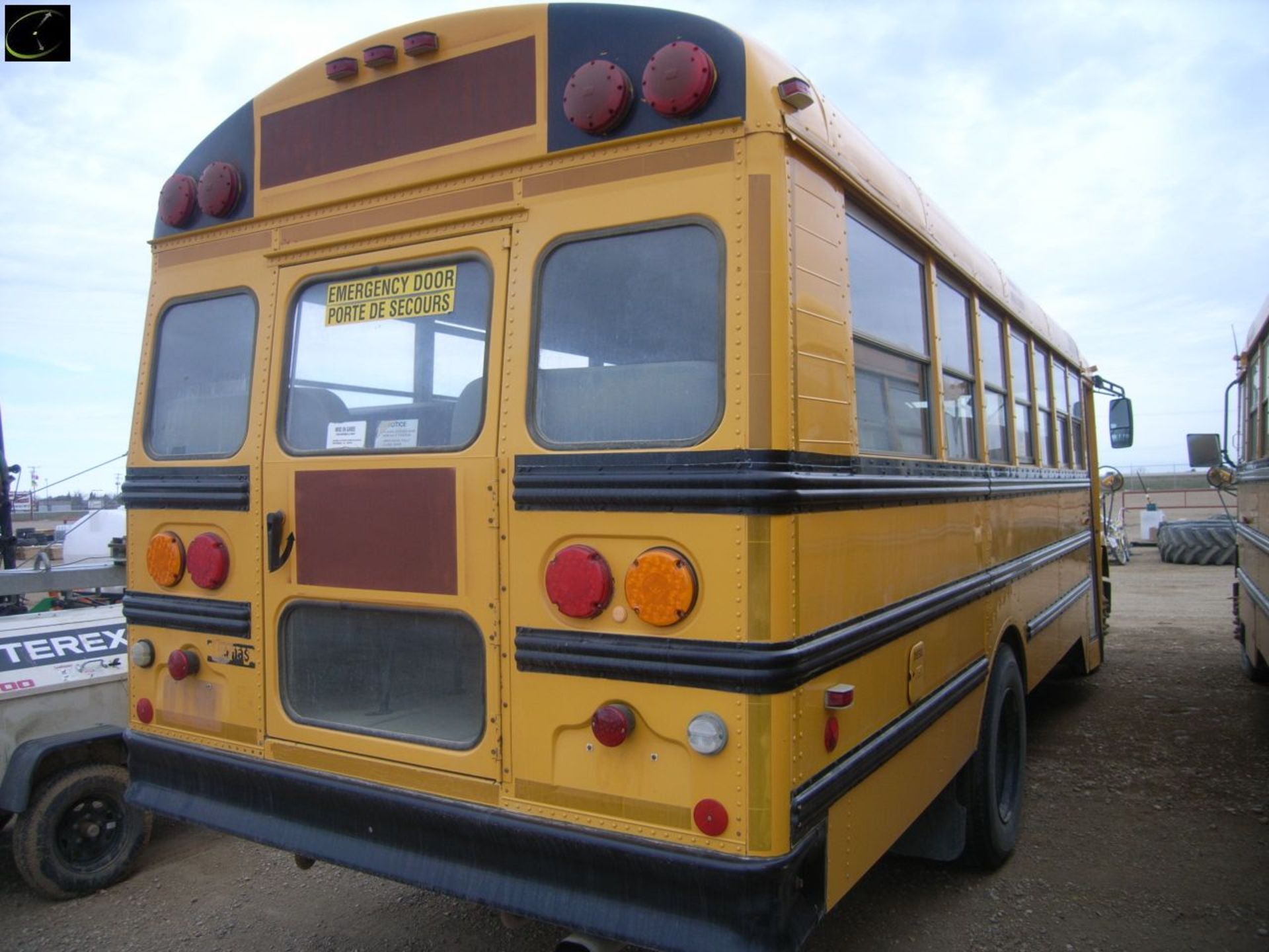 2003 THOMAS SCHOOL BUS - Image 5 of 6