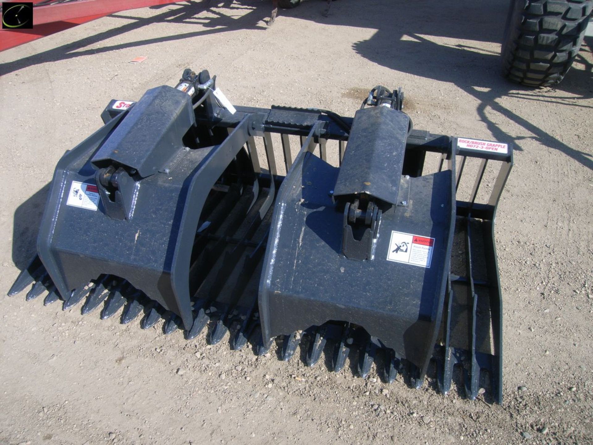 UNUSED STOUT HD72-3 ROCK BUCKET/BRUSH GRAPPLE