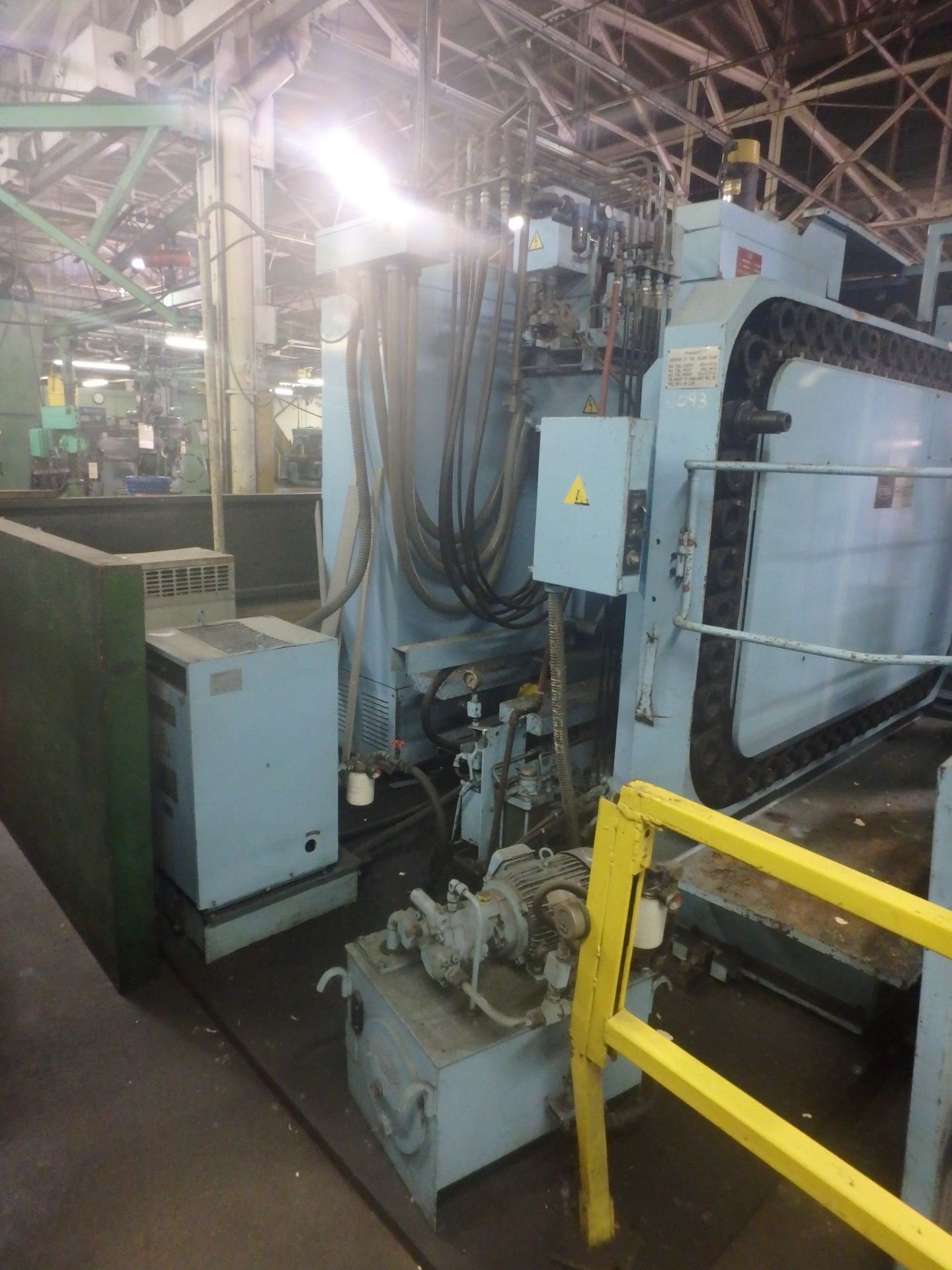 Toyoda FHN60T Horizontal Machining Center, Fanuc 11M Control - Image 4 of 11