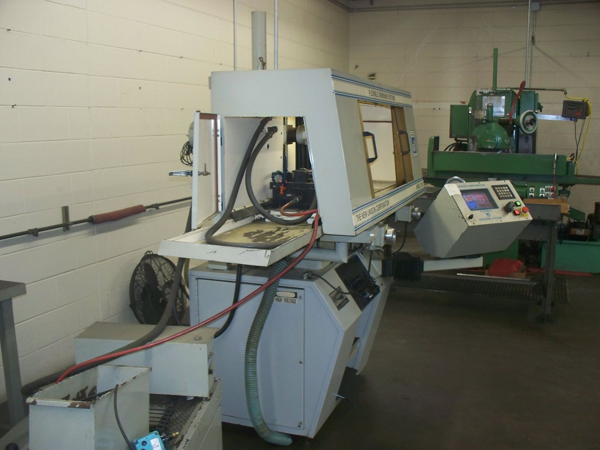 1996 Unison #2100 CNC Surface Grinder - Image 9 of 11