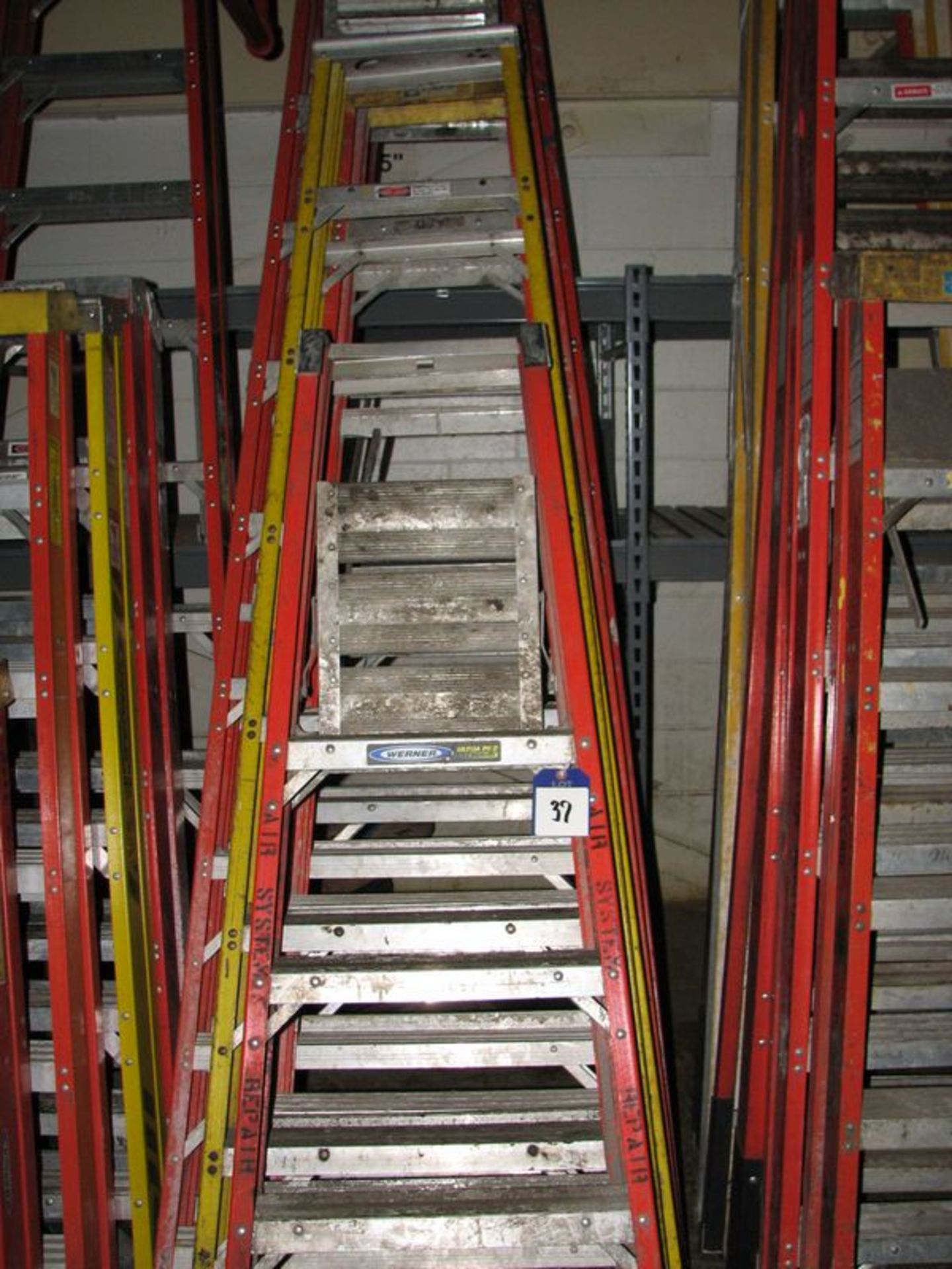 Lot (5) fiberglass ladders; (4) 8' and (1) 4'