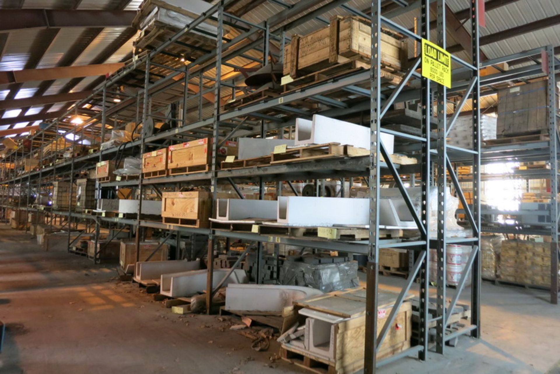 [Lot] Sammons 26 sections pallet racking, with 28 uprights, 15' H x 34" W, 158 crossbeams, 9' L, Row - Image 2 of 2