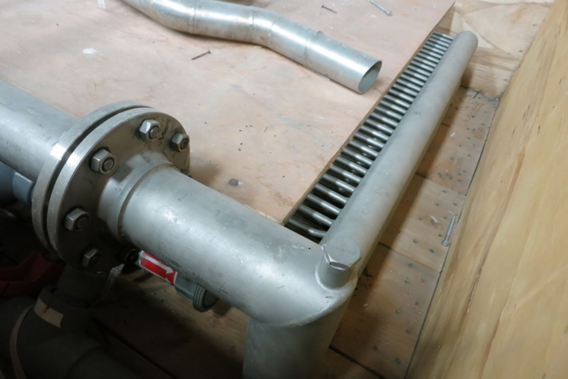 [Lot] Siemens stainless pipings / radiator, for water process cooling system, with 4' W x 14' L - Image 3 of 4