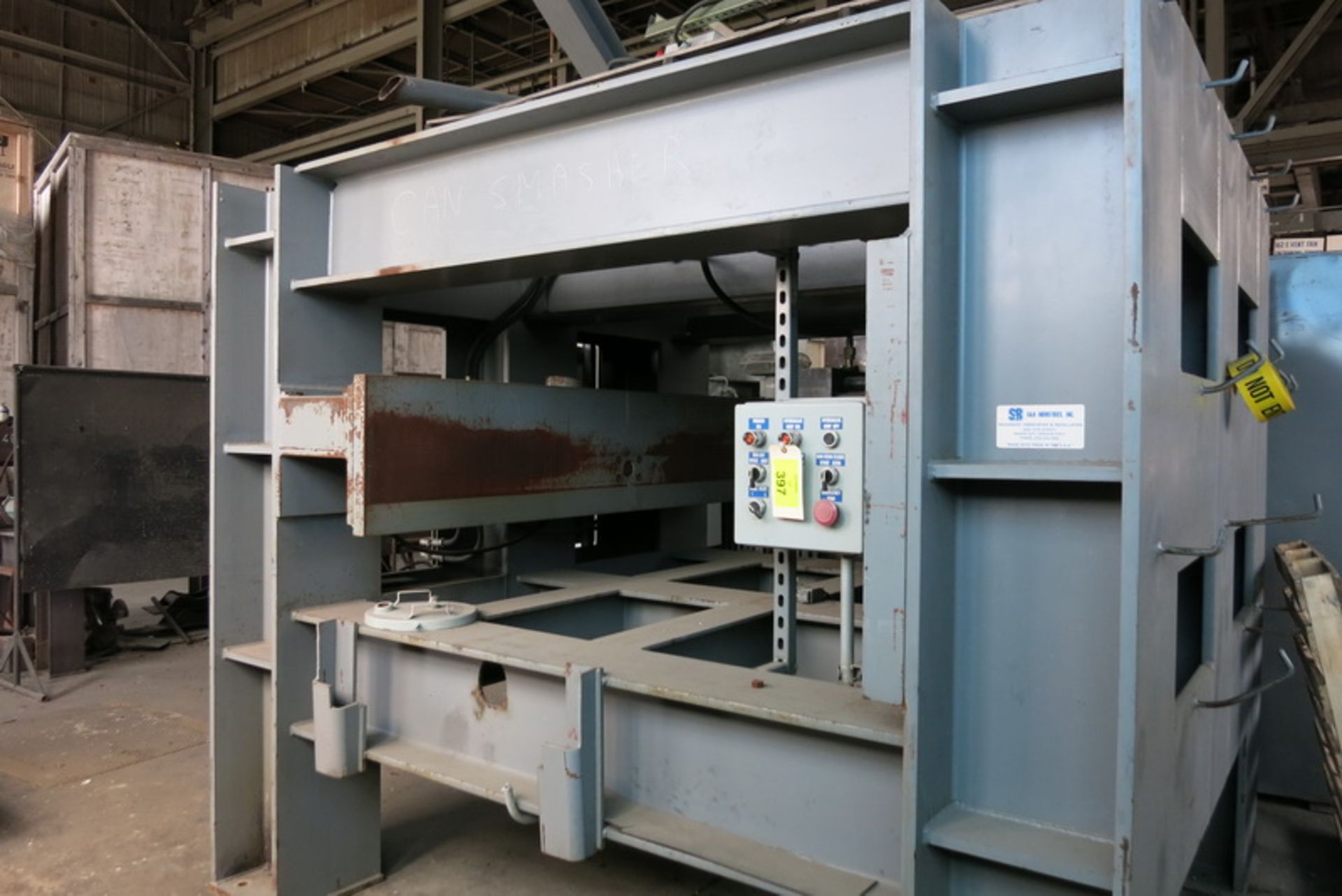 S & R Industries hydraulic vertical press
