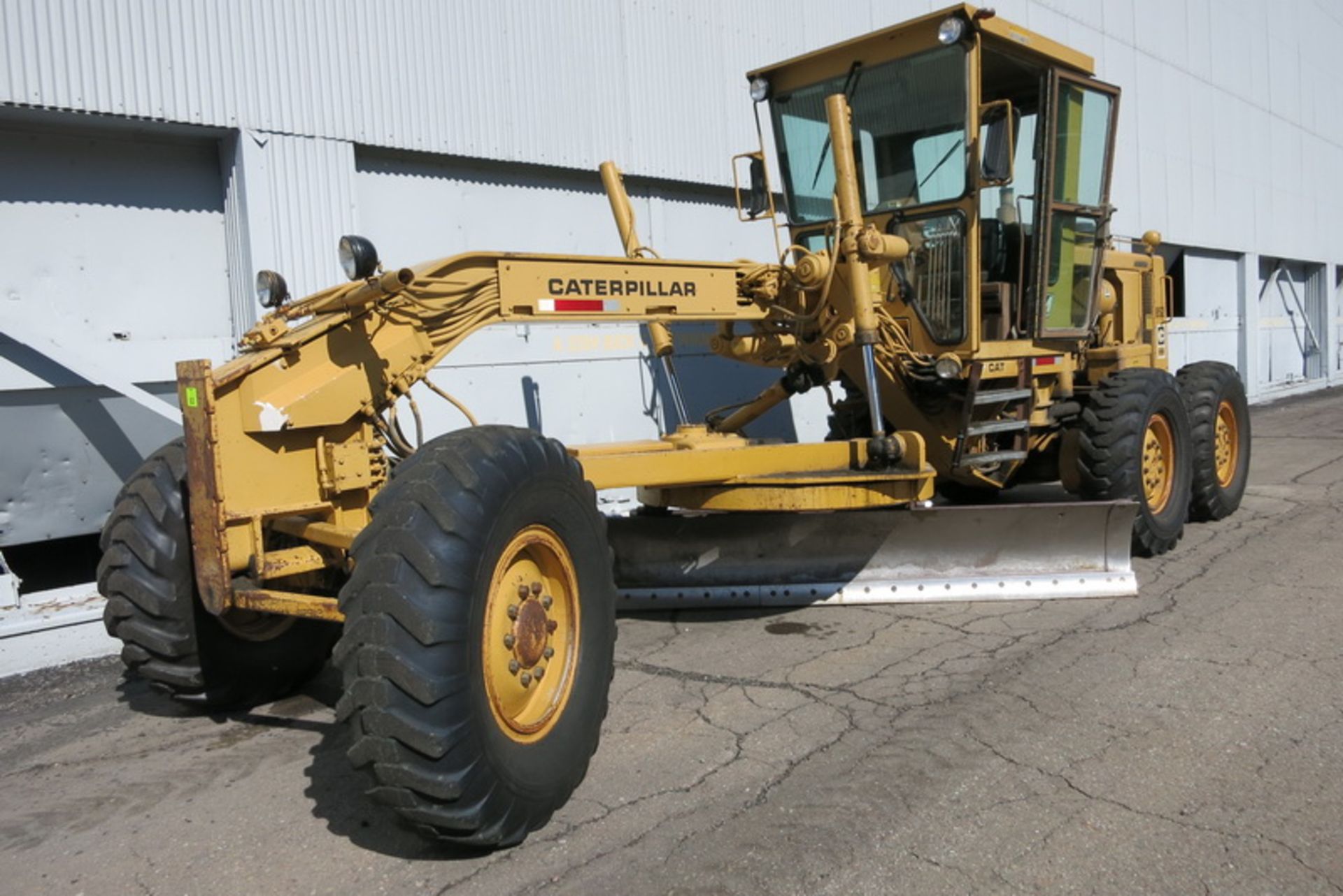 Caterpillar grader, model 140G, s/n 72V08264 / 08Z27043, (1985)  [Asset #: 852]