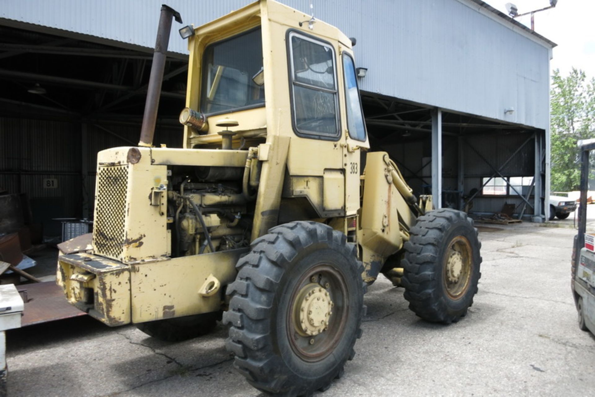 1977 Caterpillar 910 fork loader,  [Asset #: 383] - Image 2 of 2